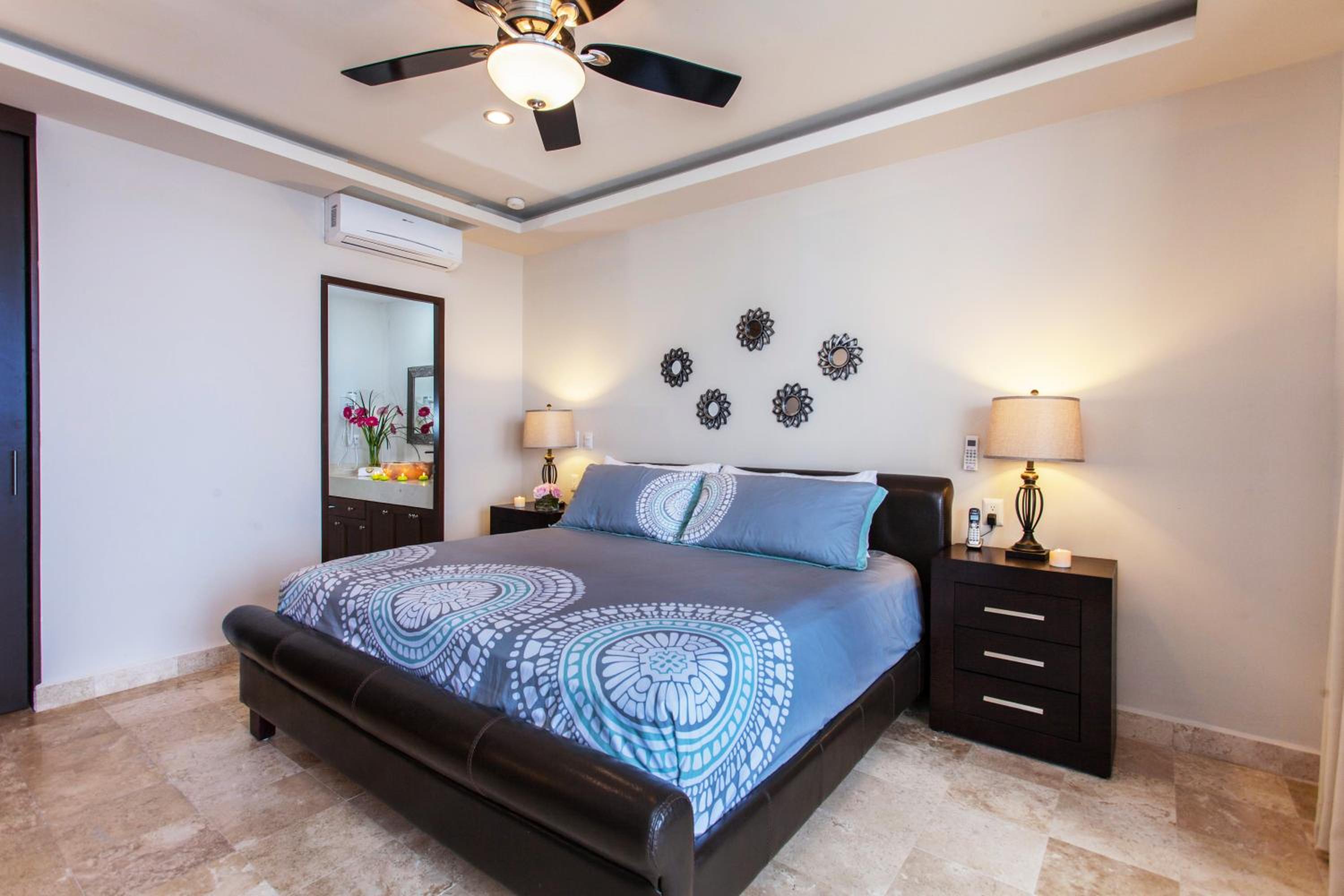 Three-Bedroom Suite with Private Pool - Photo 22