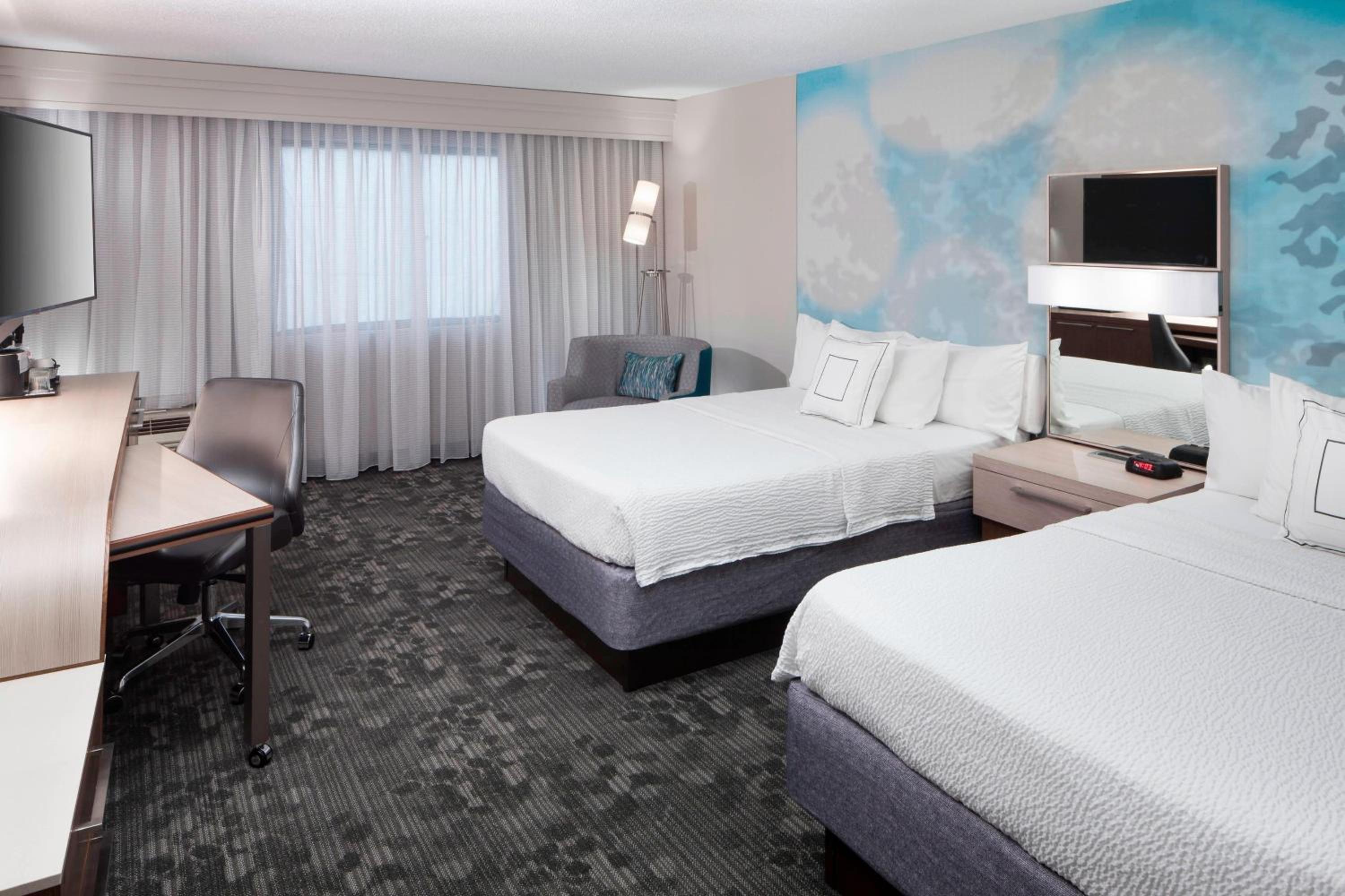 Double Room with Two Double Beds - Photo 1
