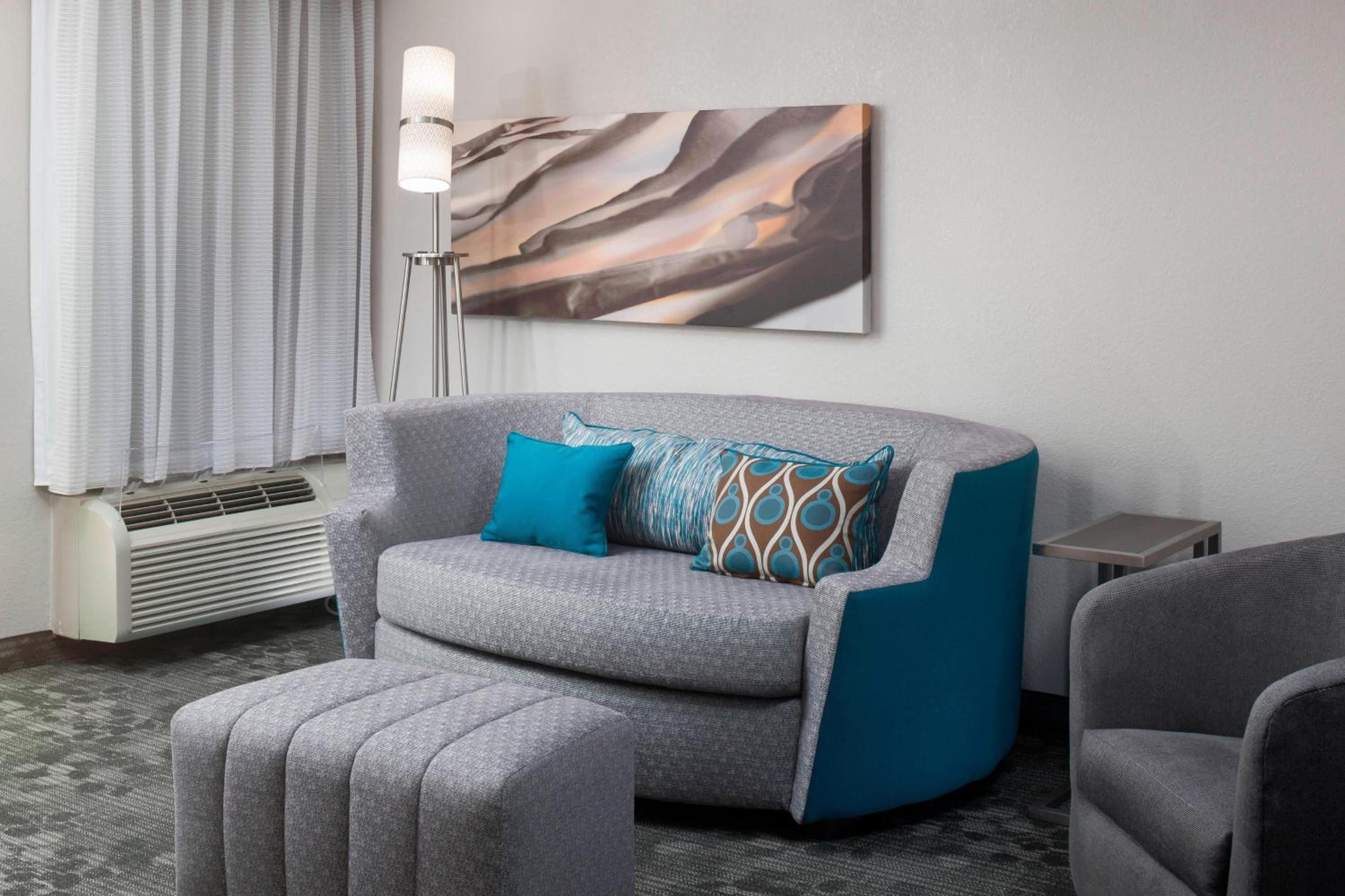 King Suite - Photo 2