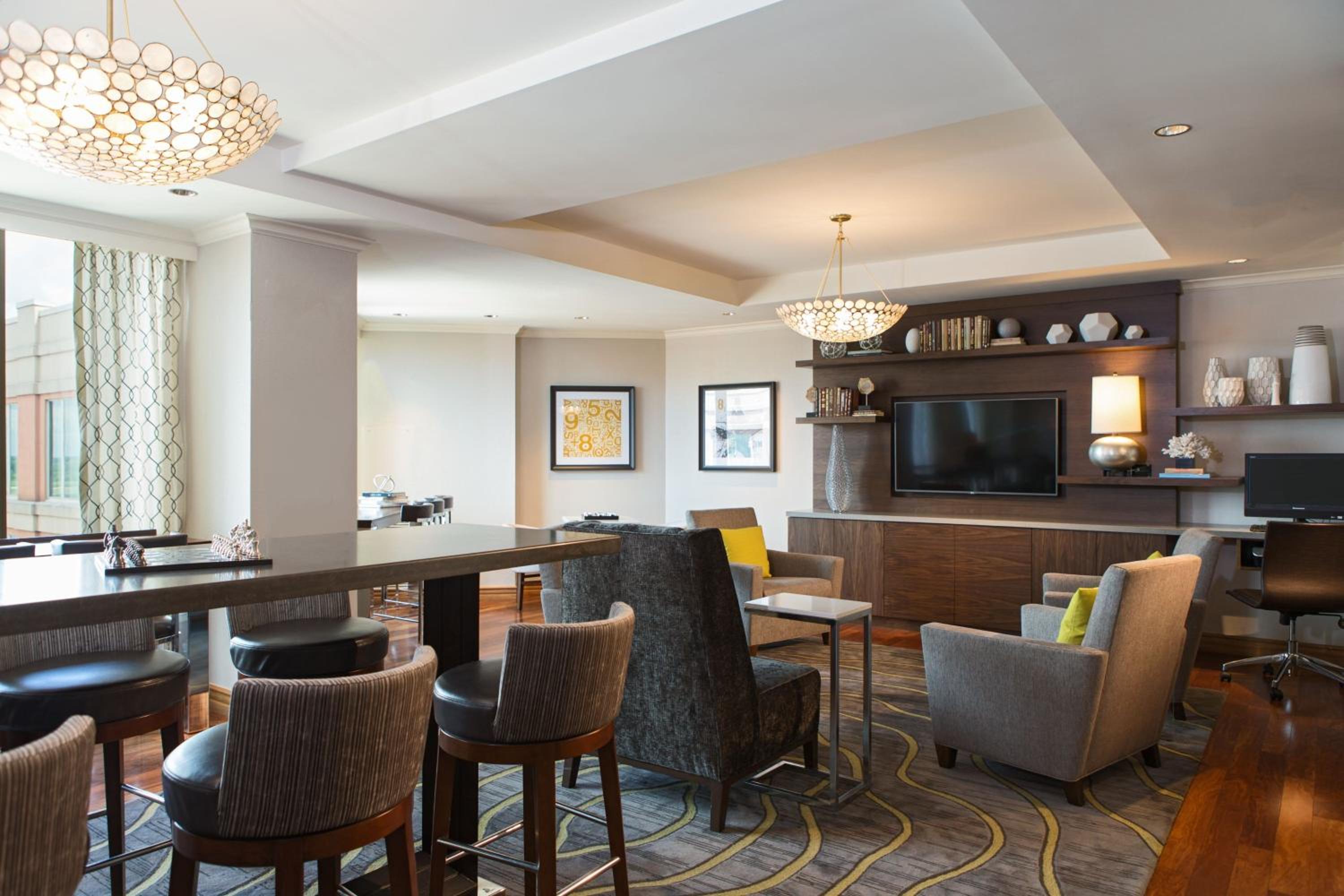 King Room - Club Level - Photo 2
