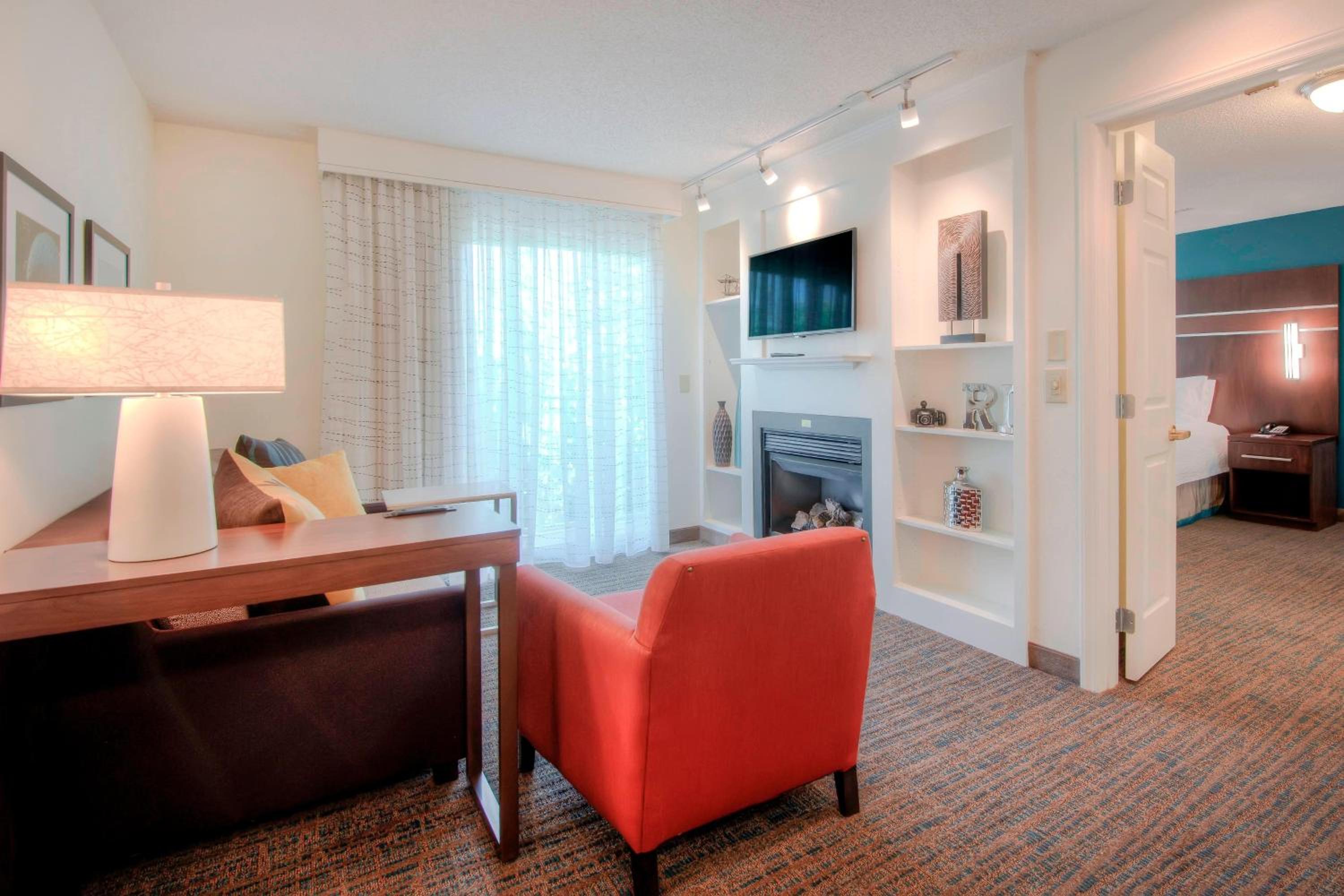 Executive King Suite - Photo 1