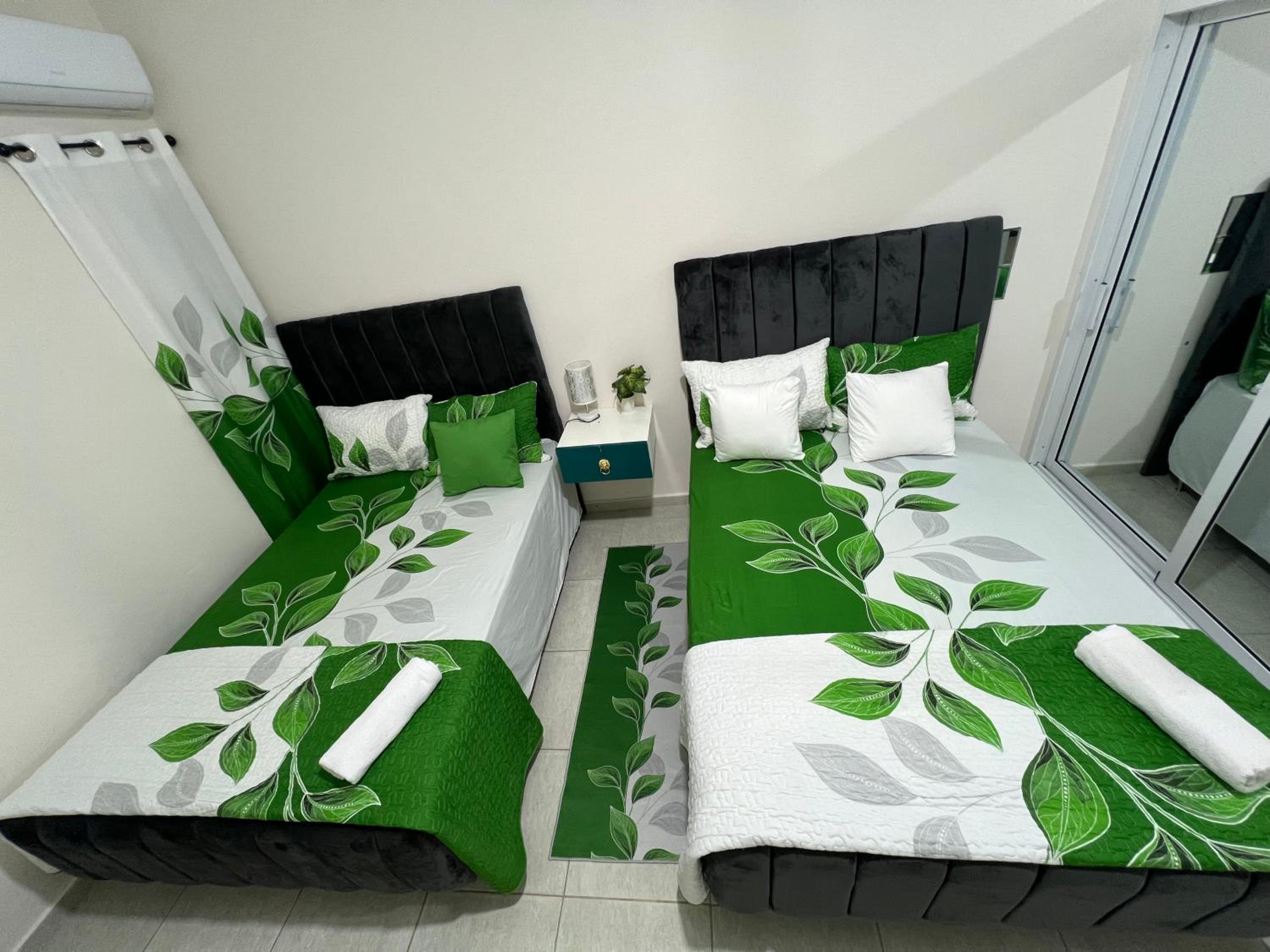 Deluxe Twin Room photo 1
