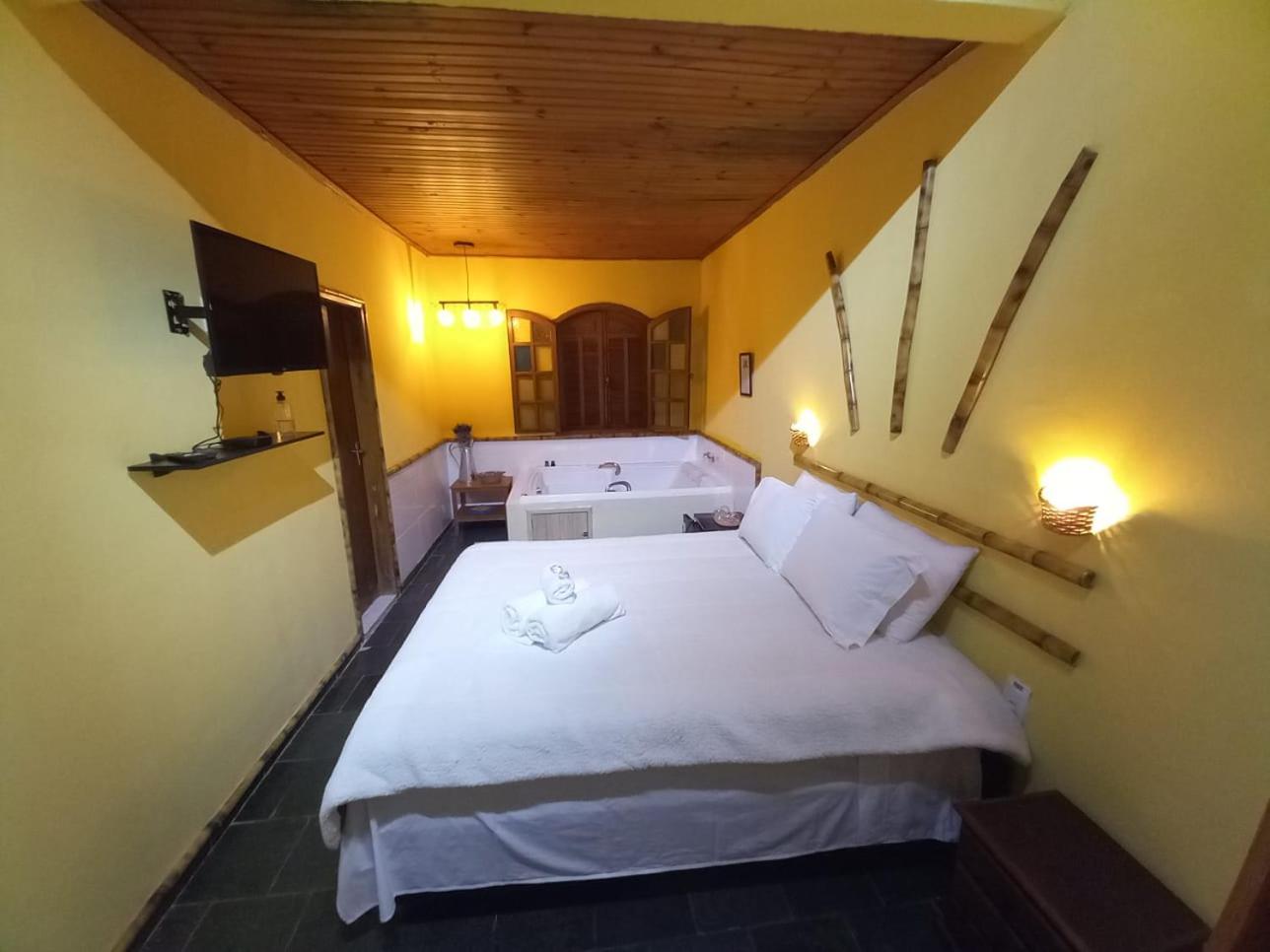 Double Room With Spa Bath photo 1