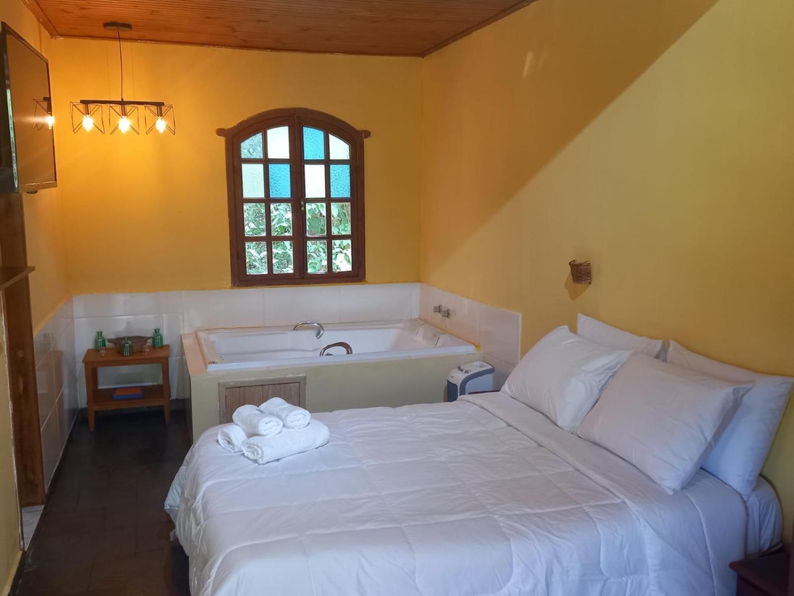 Double Room With Spa Bath photo 3