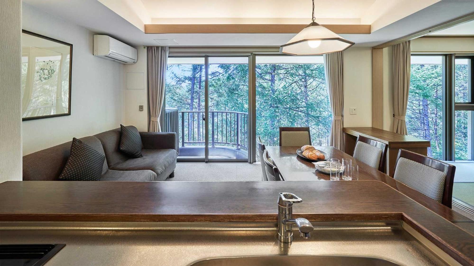 Twin Room with Tatami Area Condo - Non-Smoking photo 3