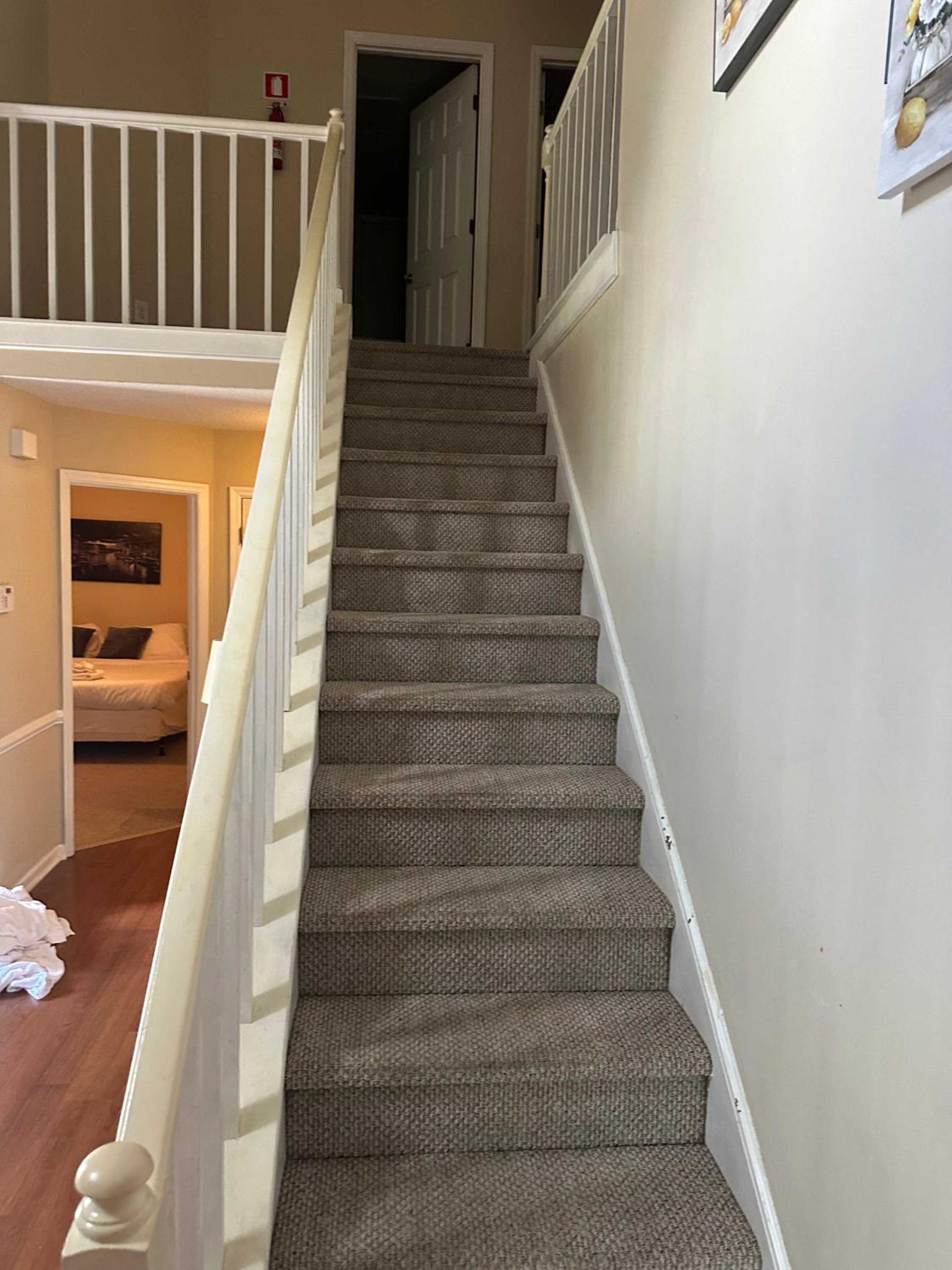 Family Room - Photo 20