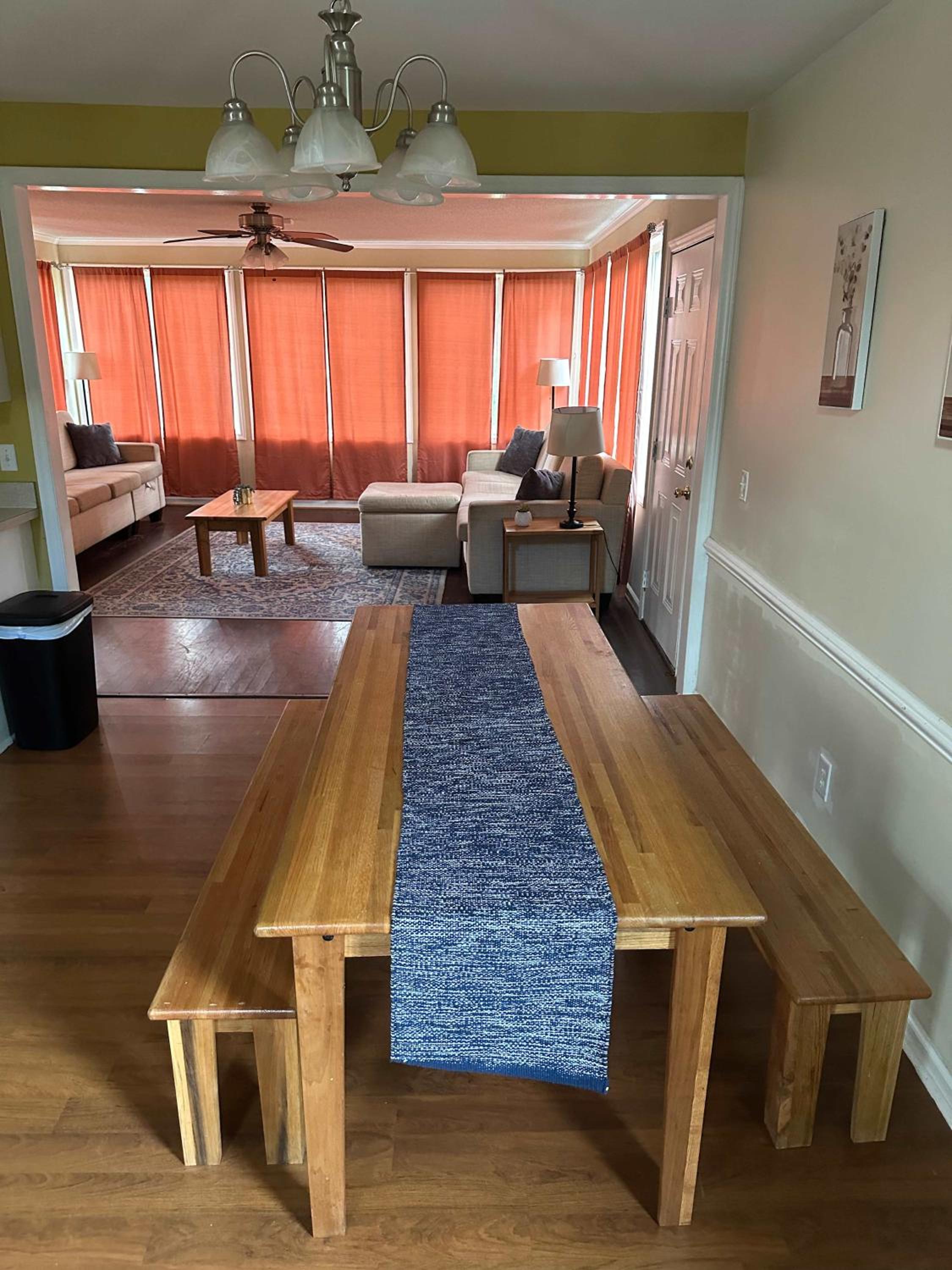 Family Room - Photo 18