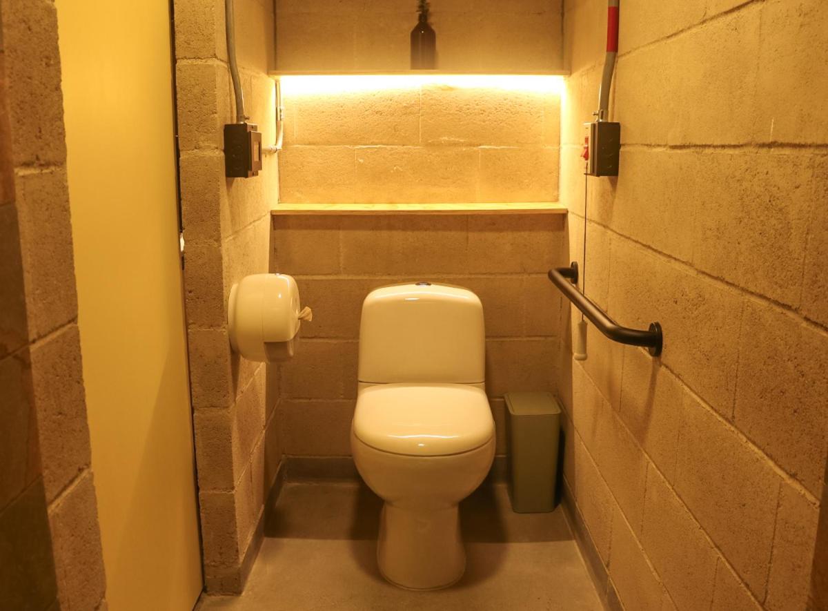 Queen Room - Disability Access