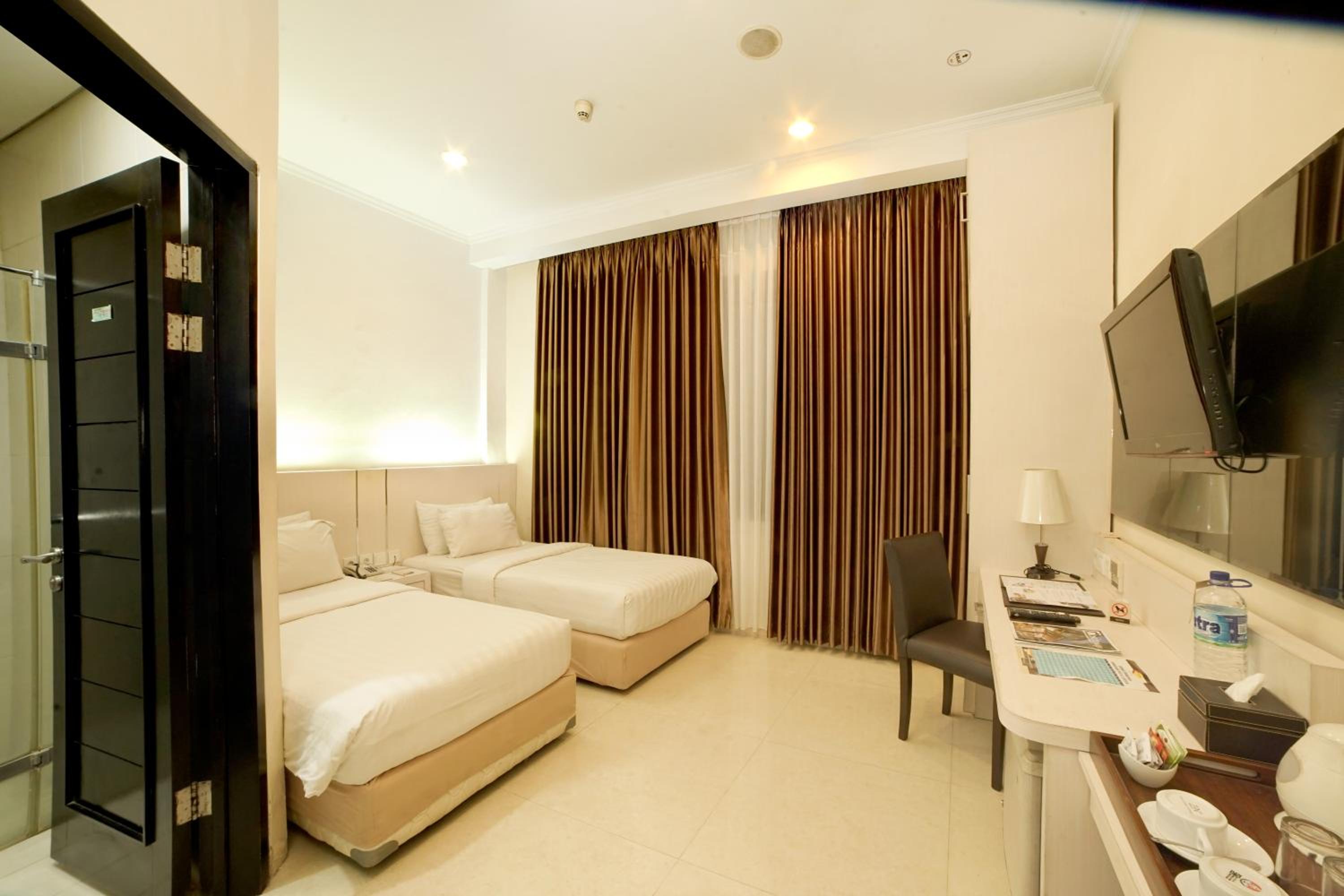 Superior Twin Room - Photo 1