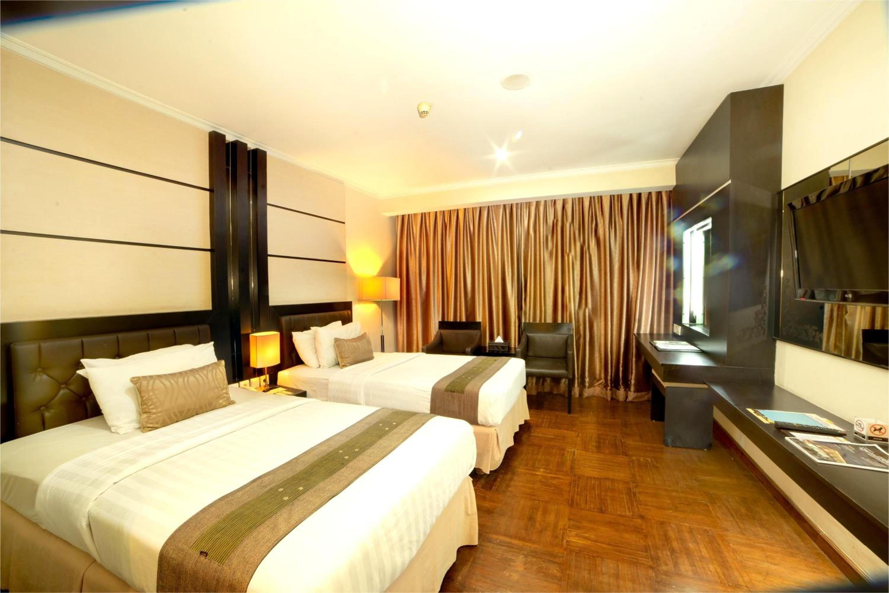Deluxe Twin Room - Photo 1