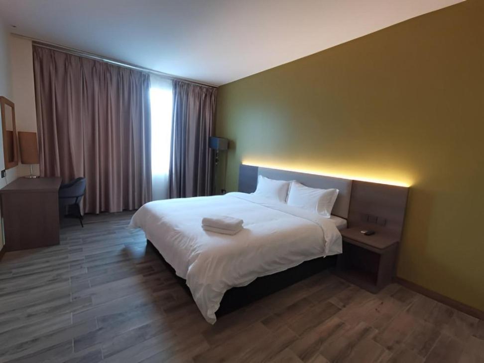 Superior King Room photo 1