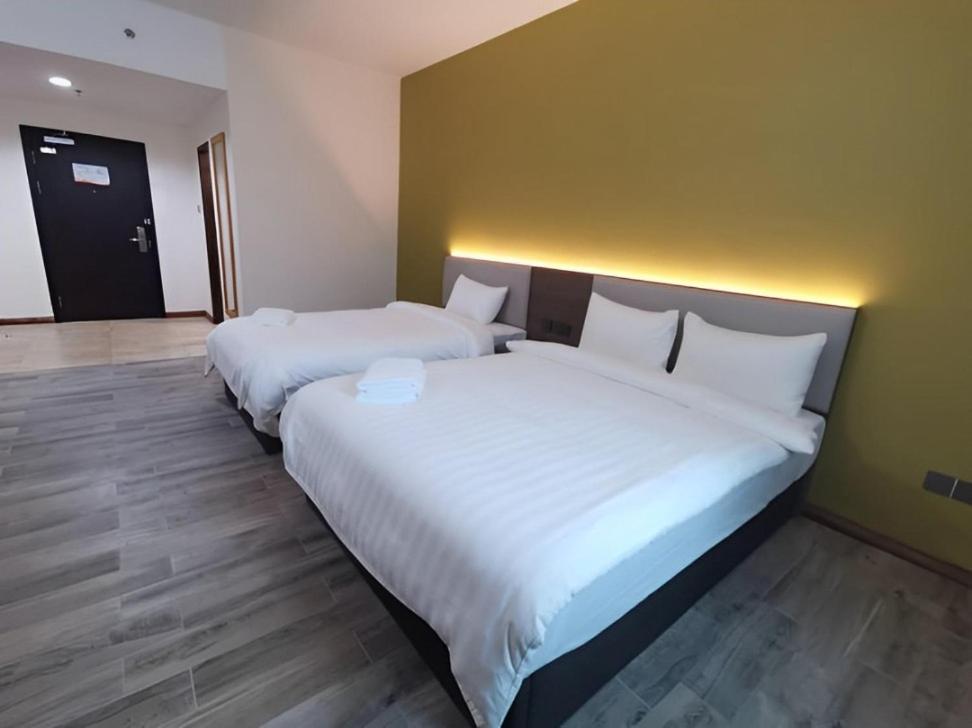 Deluxe Triple Room photo 1