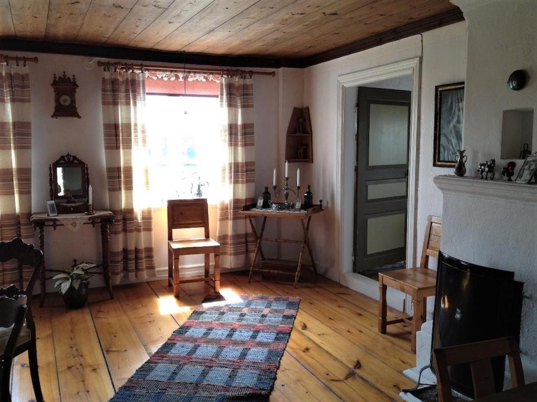 Four-Bedroom Vacation Home photo 1