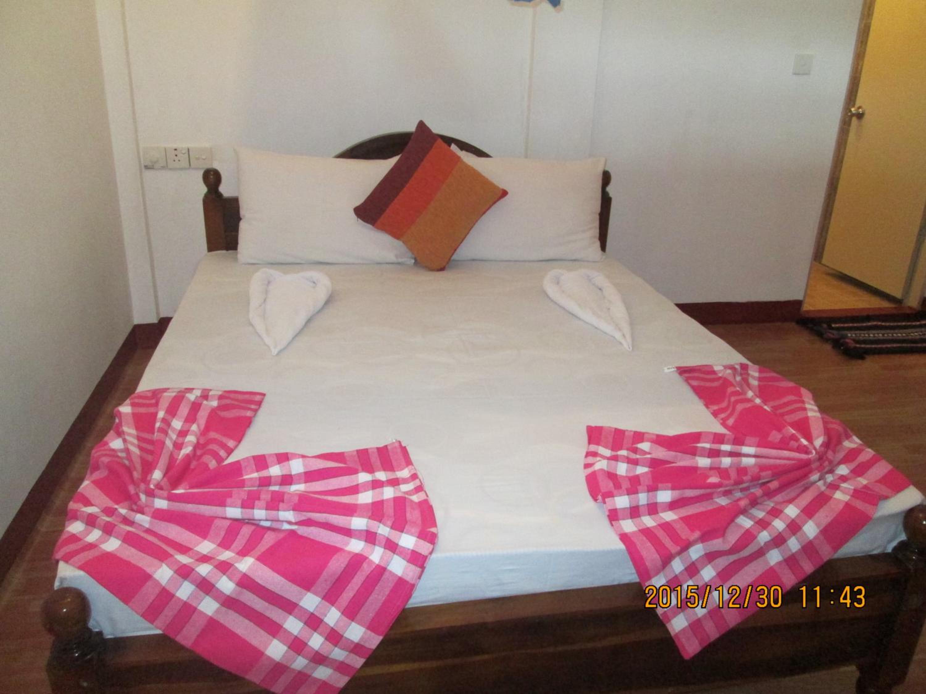 Budget Double Room photo 2