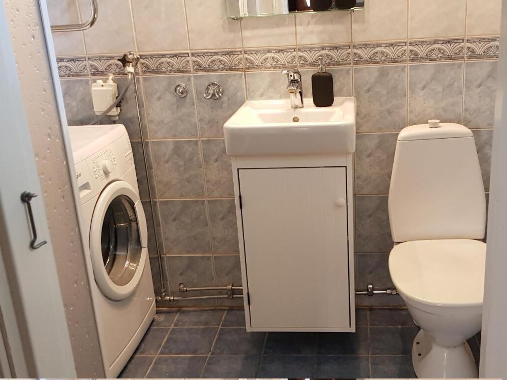 Two-Bedroom Holiday Home photo 2