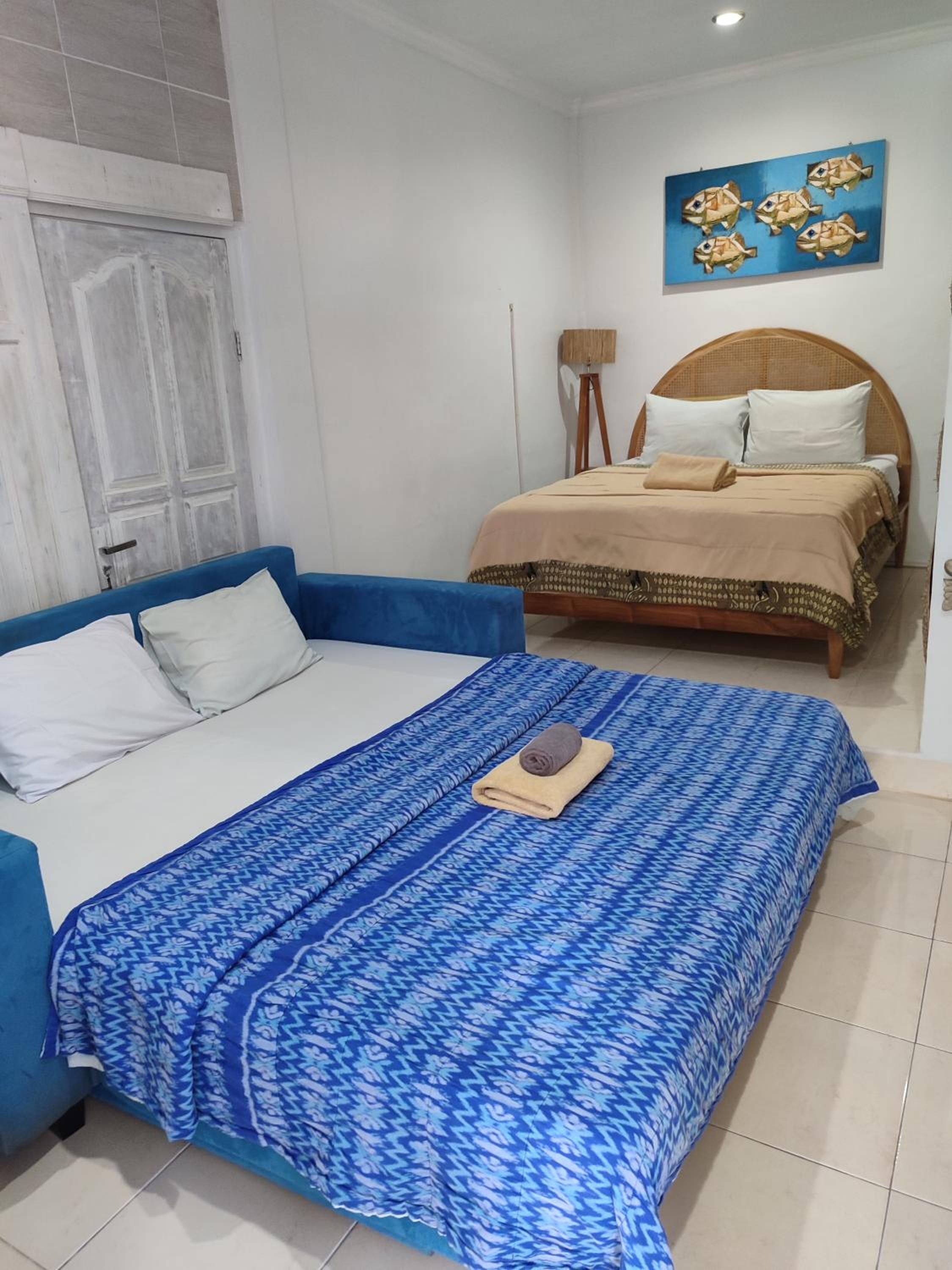 Deluxe Double Room with Extra Bed - Photo 7