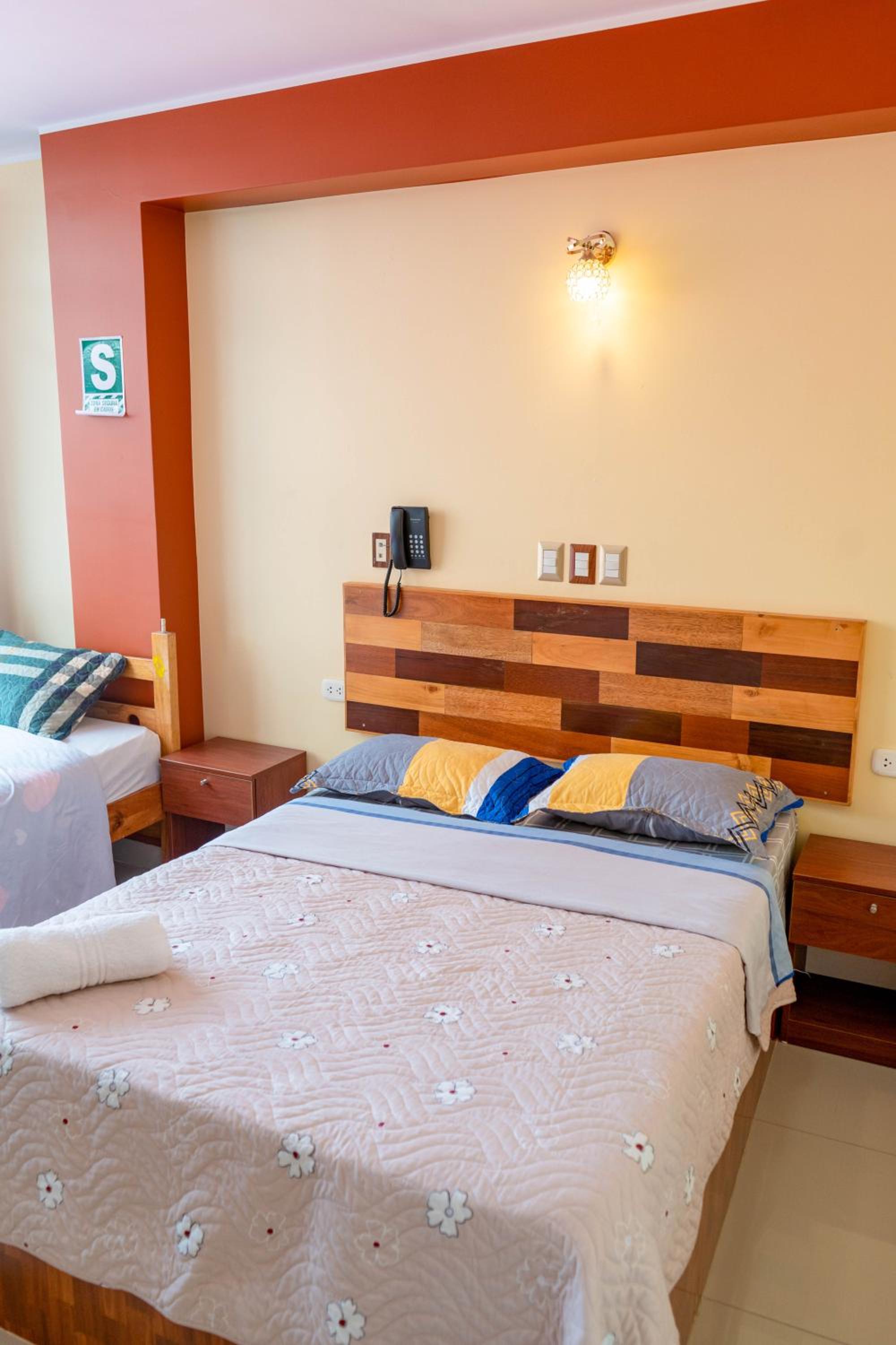 Double Room with Private Bathroom photo 2