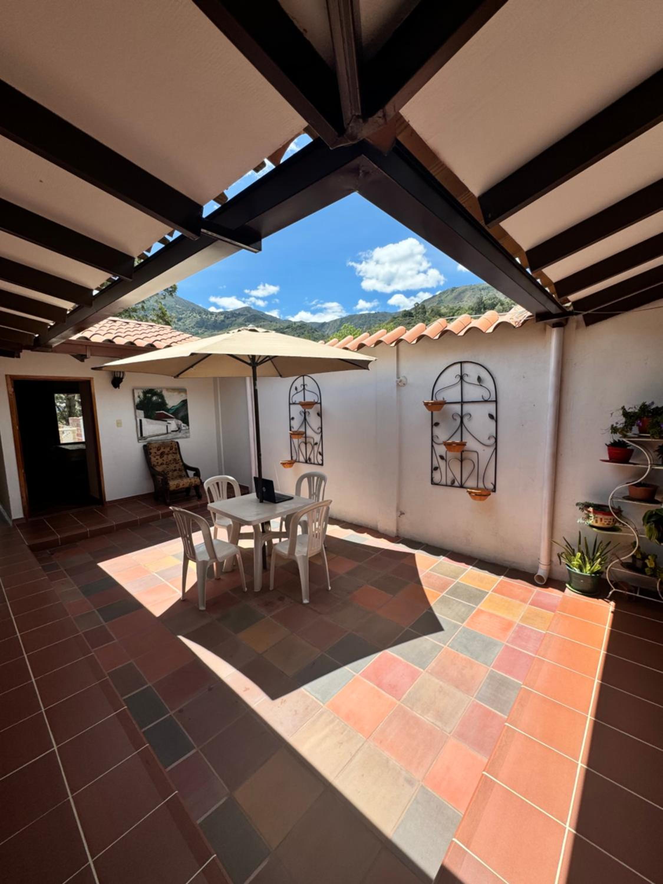 Three-Bedroom House photo 3