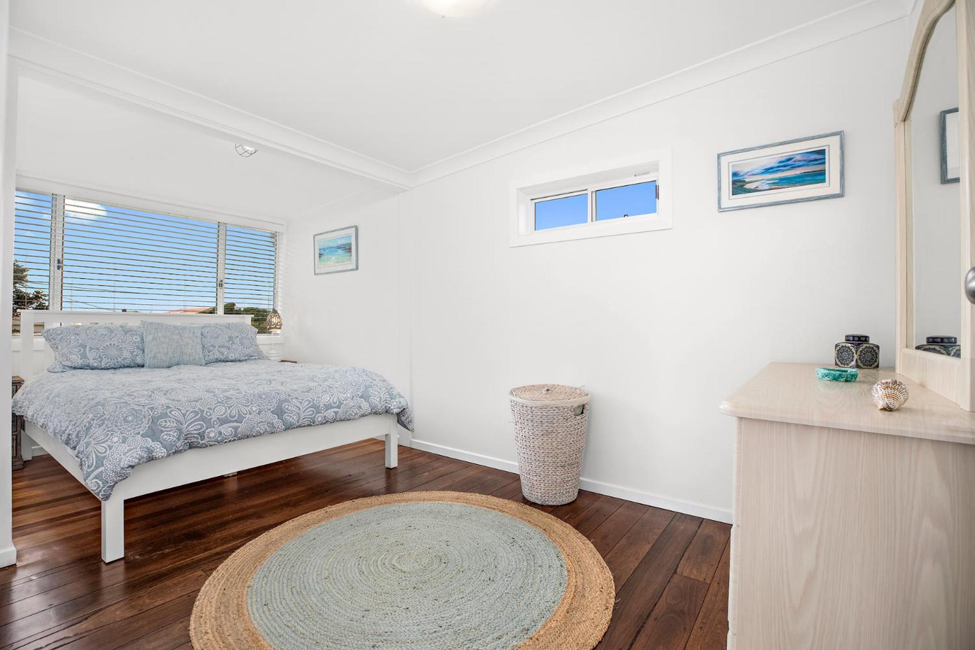 Four-Bedroom Vacation Home photo 2