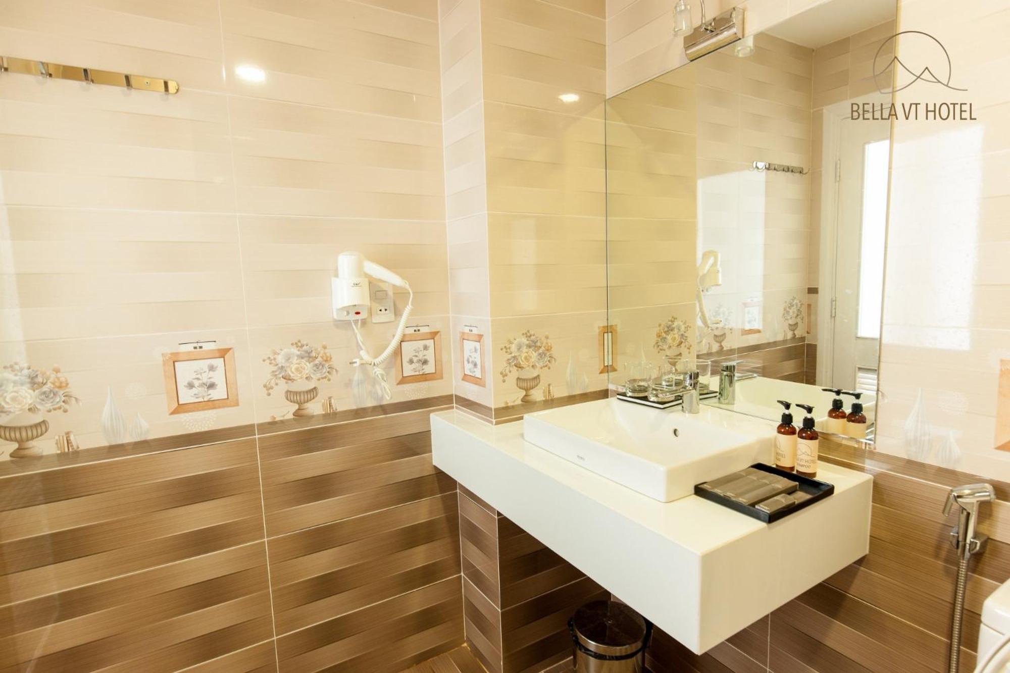Superior Double or Twin Room - Photo 11