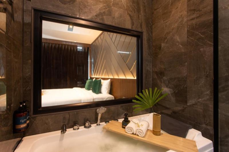 Deluxe Double Room - Photo 2