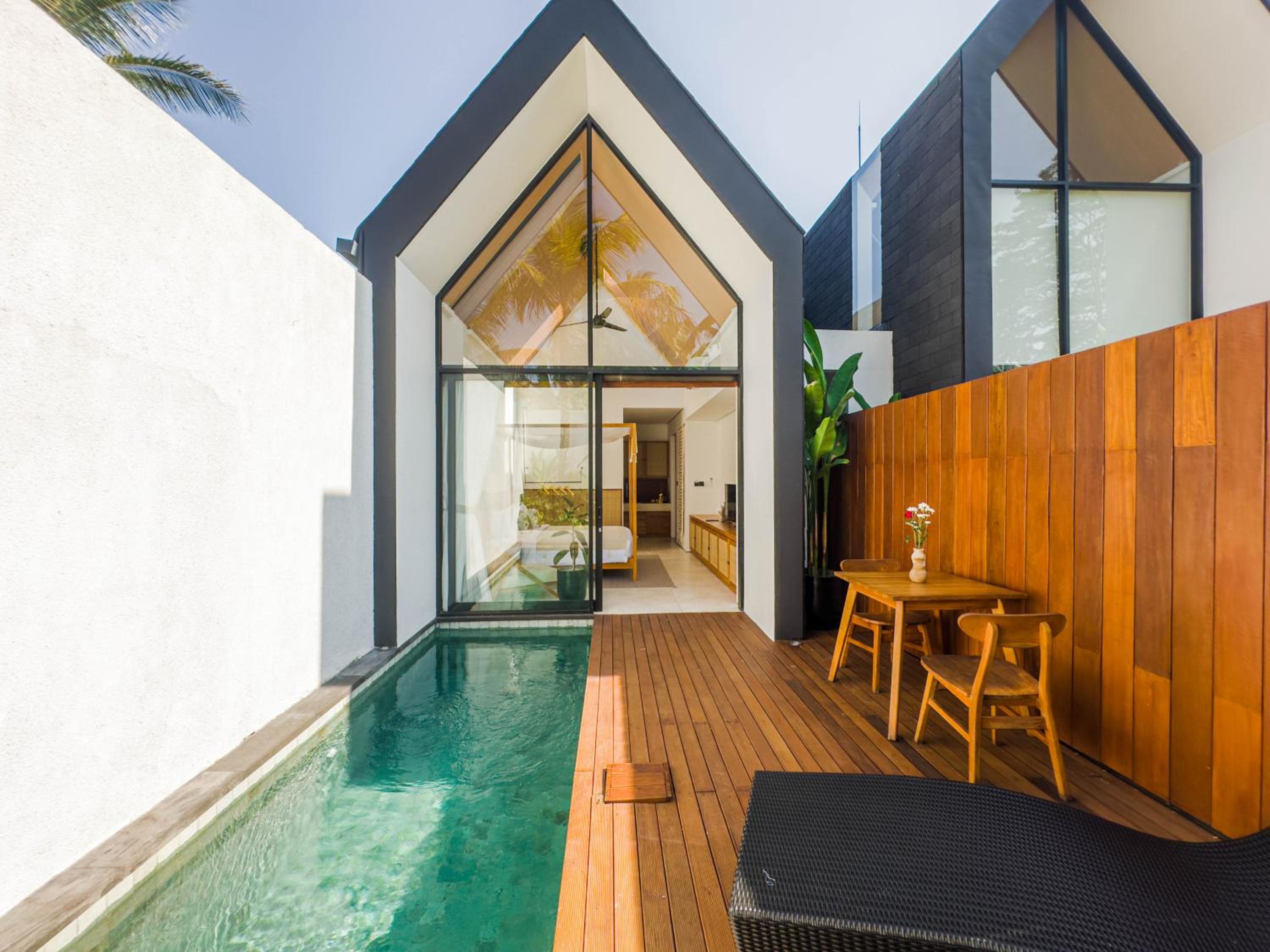 One-Bedroom Villa with Private Pool - Photo 1
