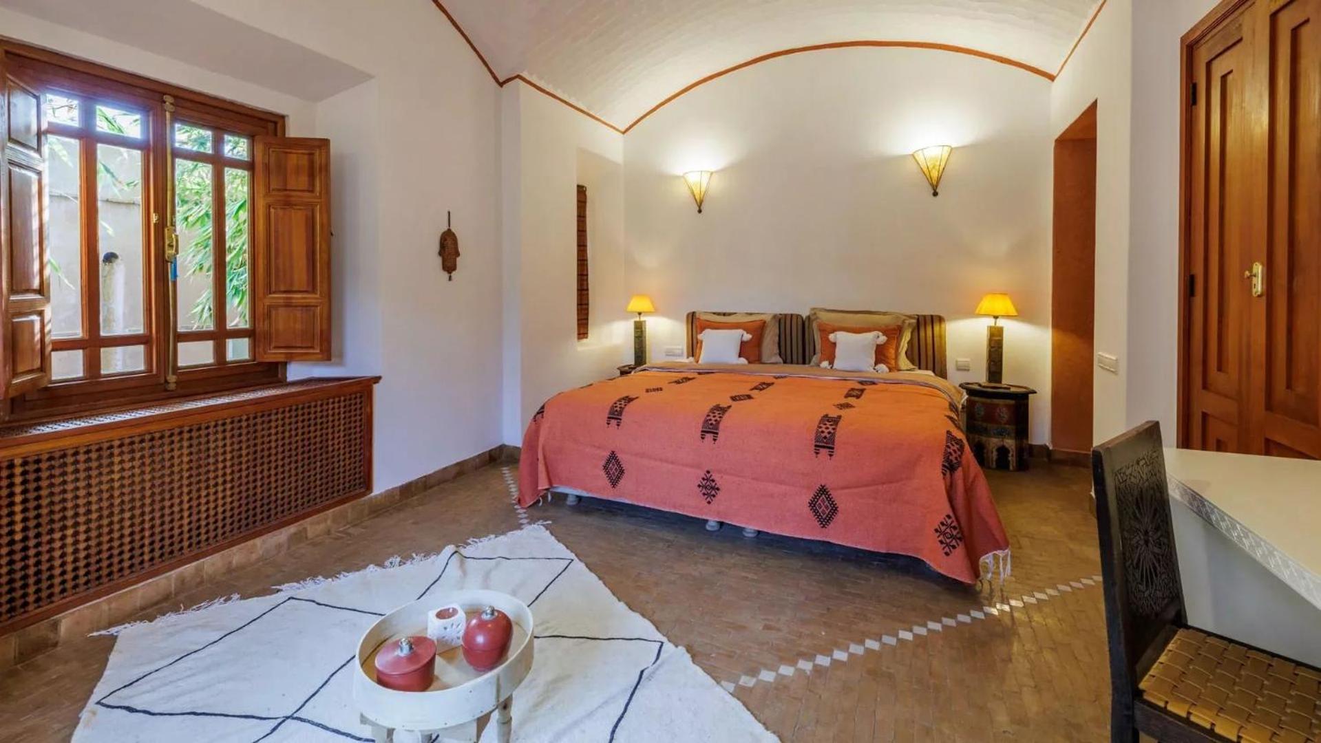 Villa photo 1
