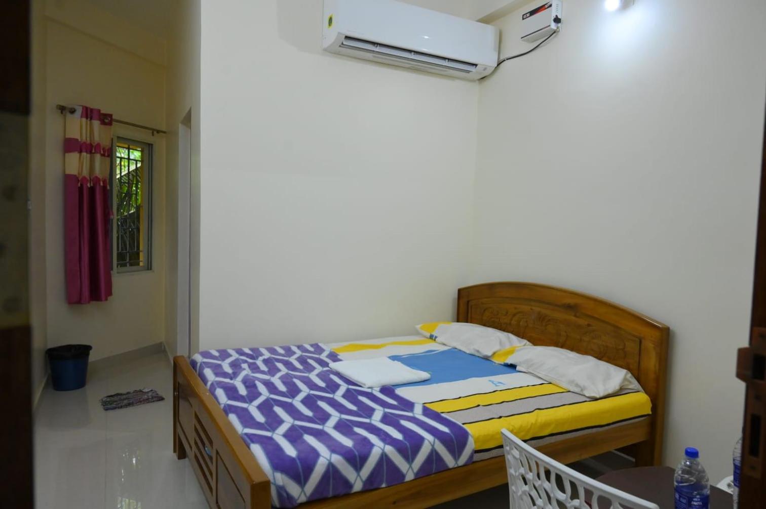 Two-Bedroom Apartment - Photo 5