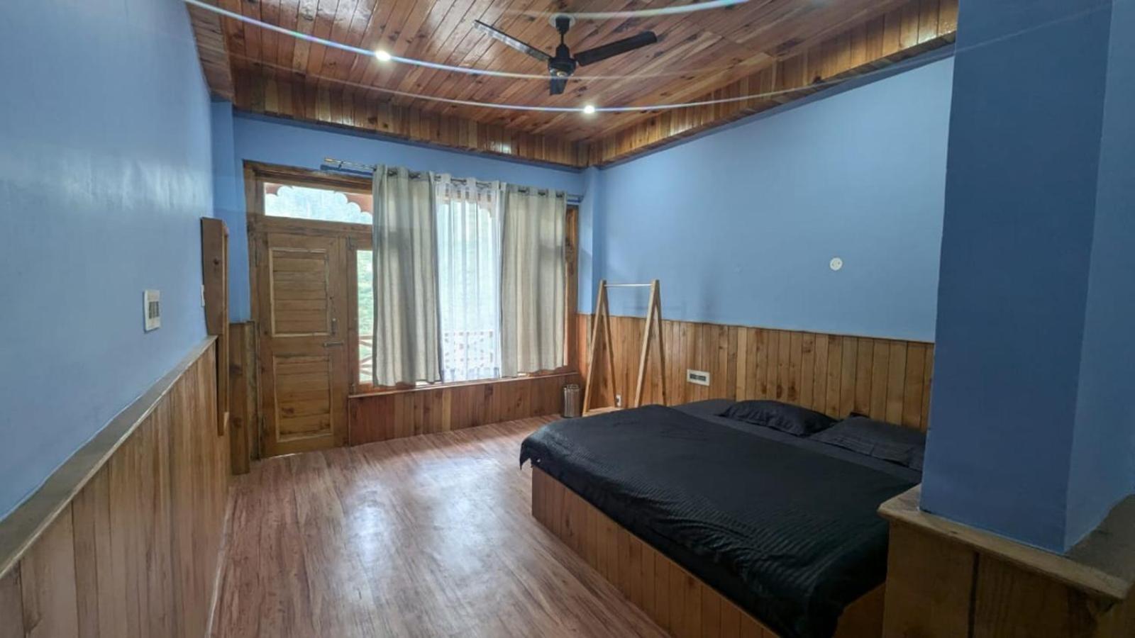 Deluxe Double Room - Photo 2