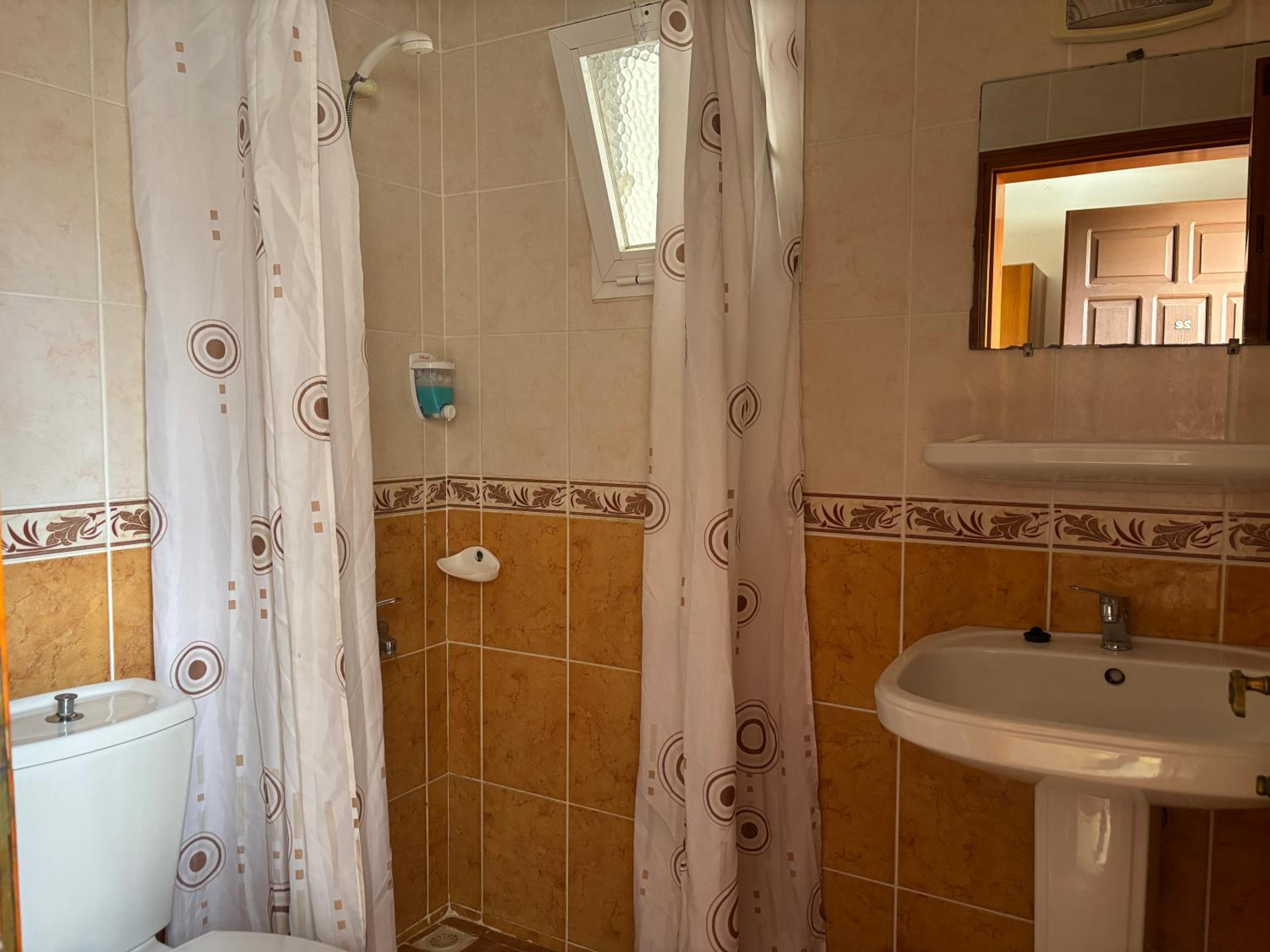 Double Room - Photo 3