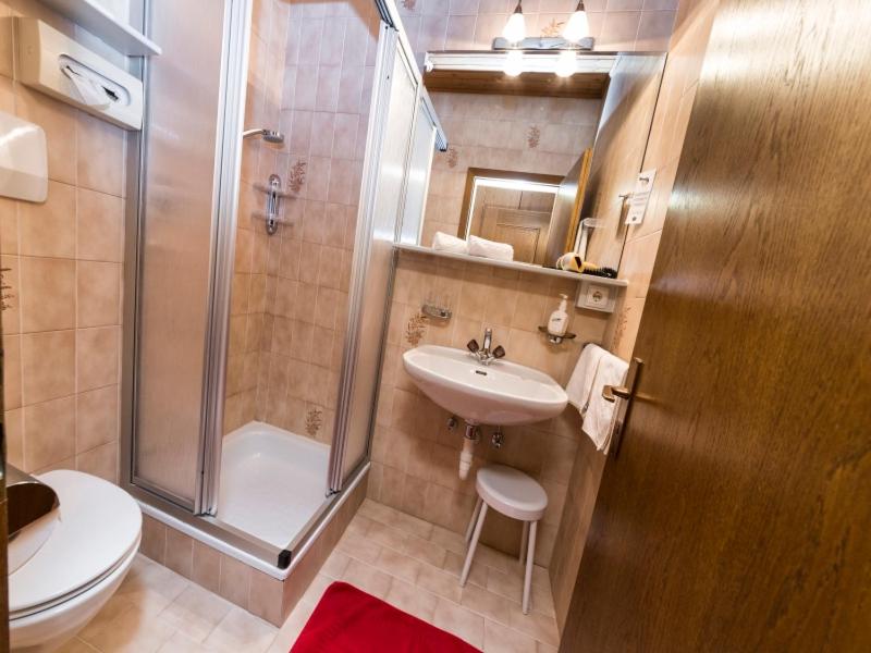 Classic Double Room - Photo 2
