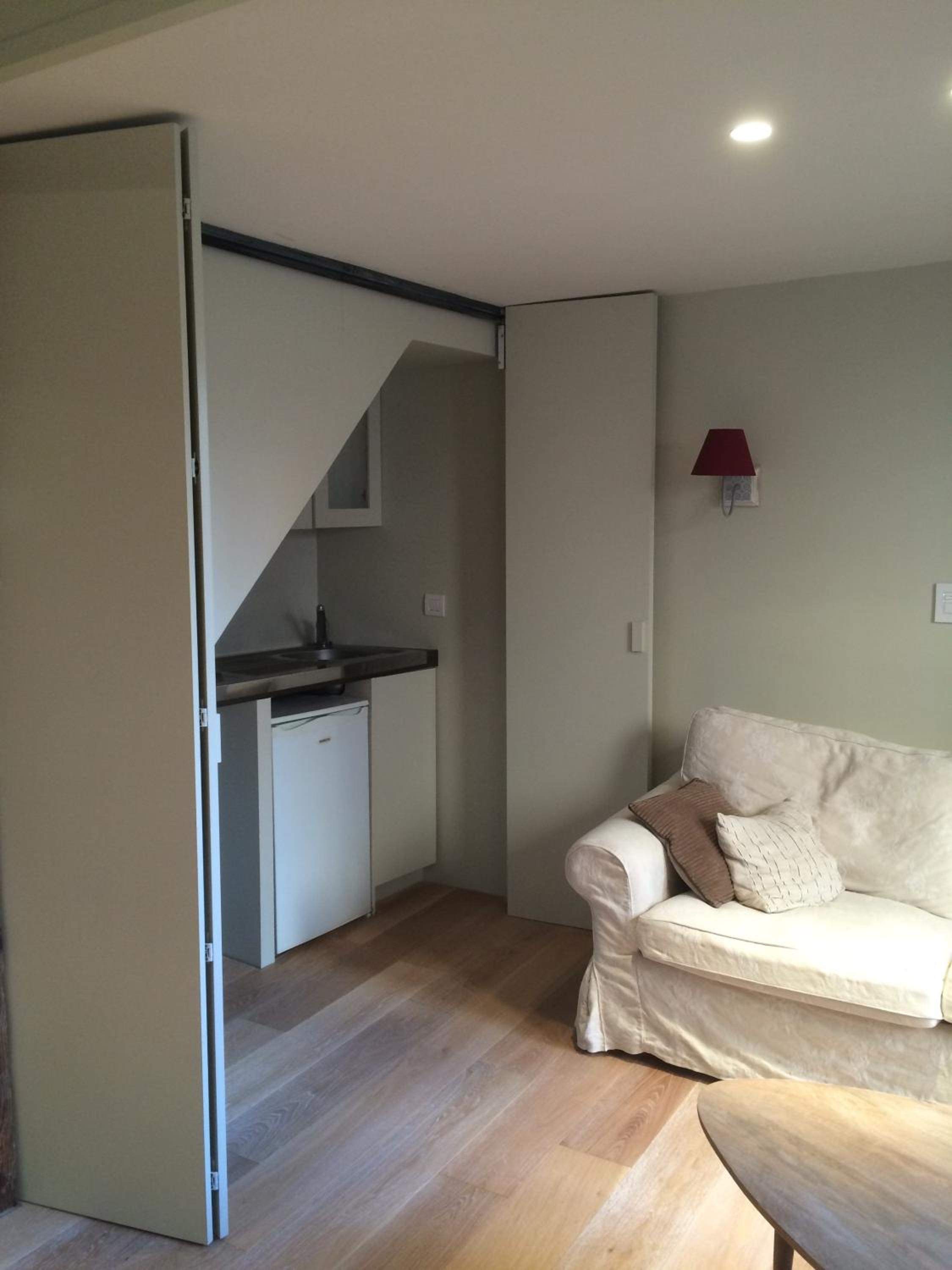 Family Room with Terrace and Air-conditioning - Photo 4