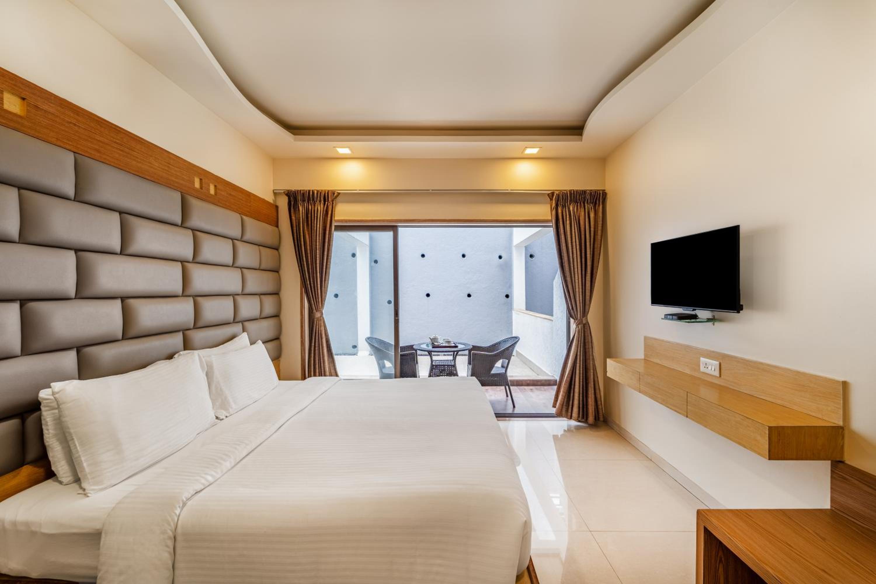 Garden view Premier room with Balcony photo 2