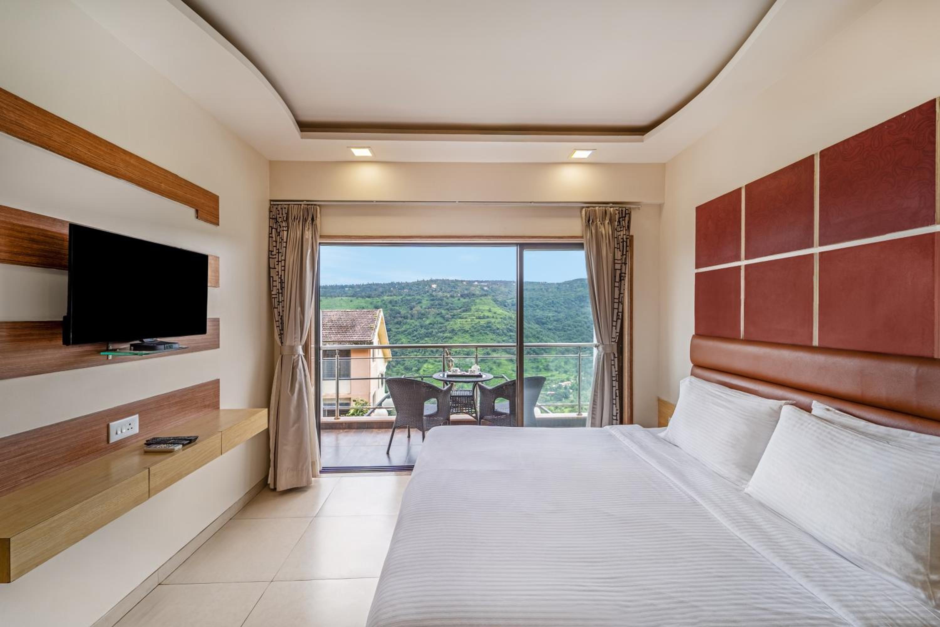 Garden view Premier room with Balcony photo 1