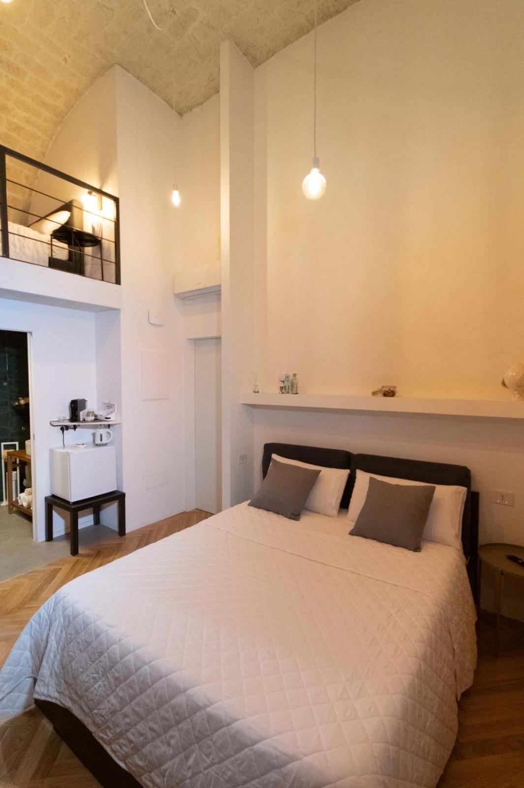 Duplex Quadruple Room