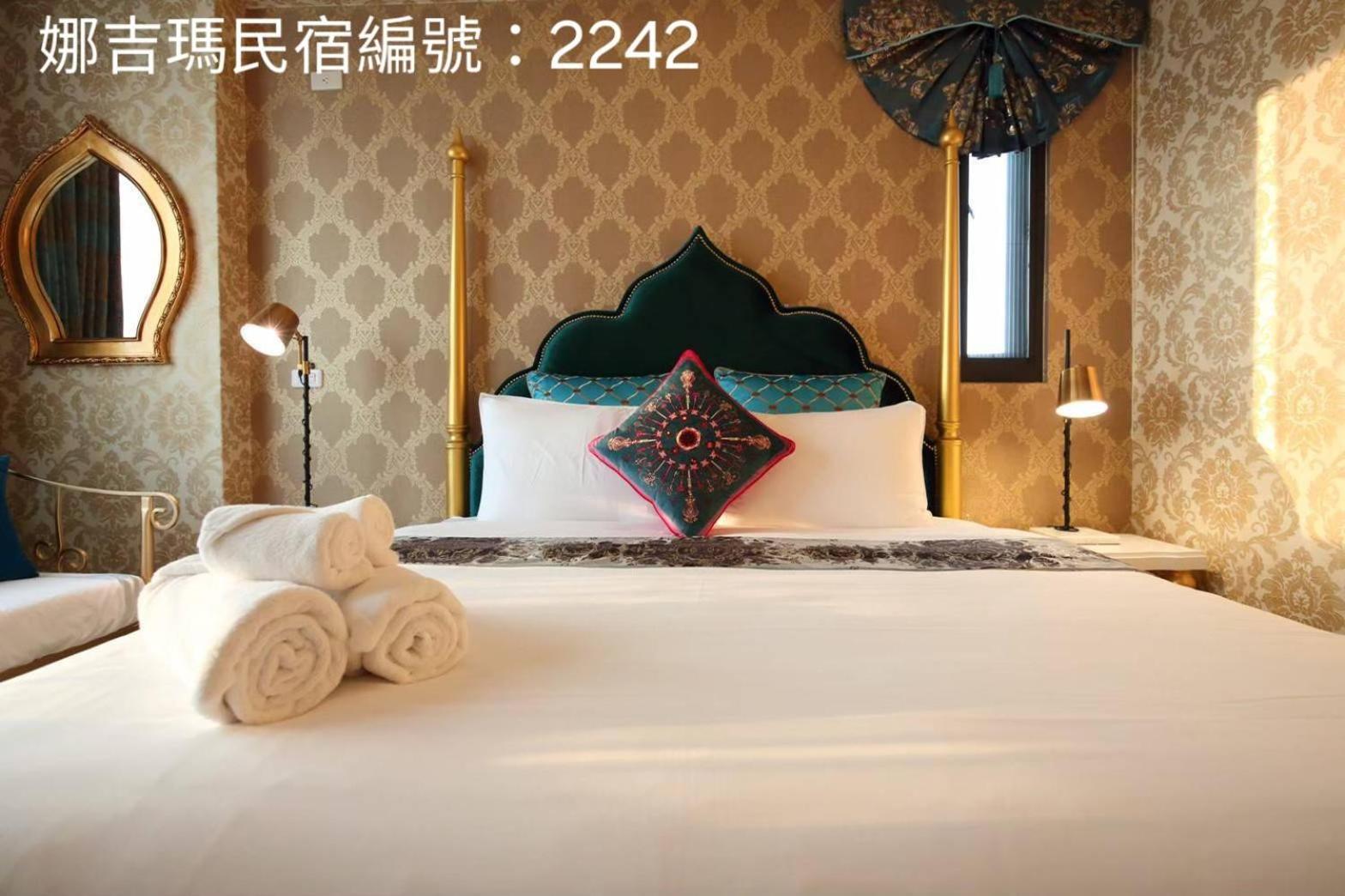 Queen Room - Photo 1