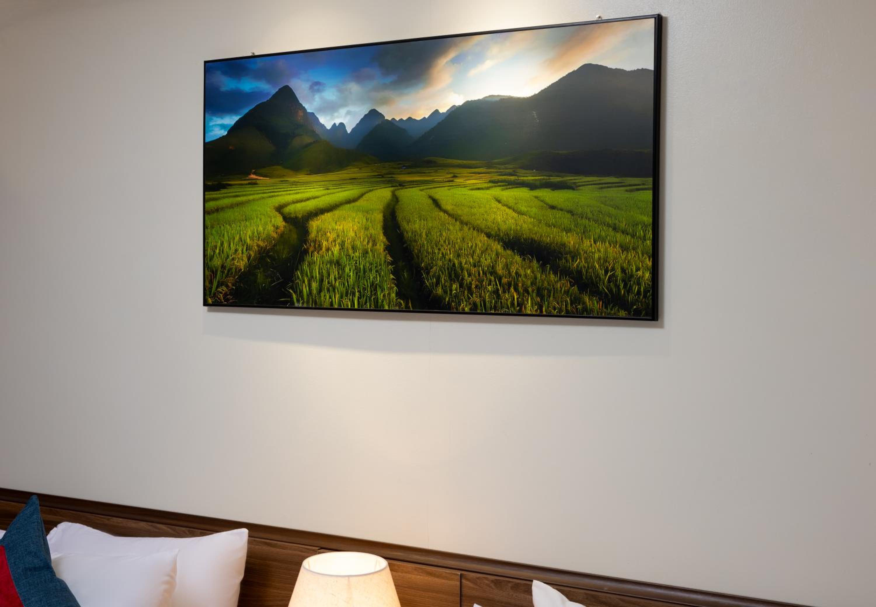 Quadruple Room with Mountain View photo 2