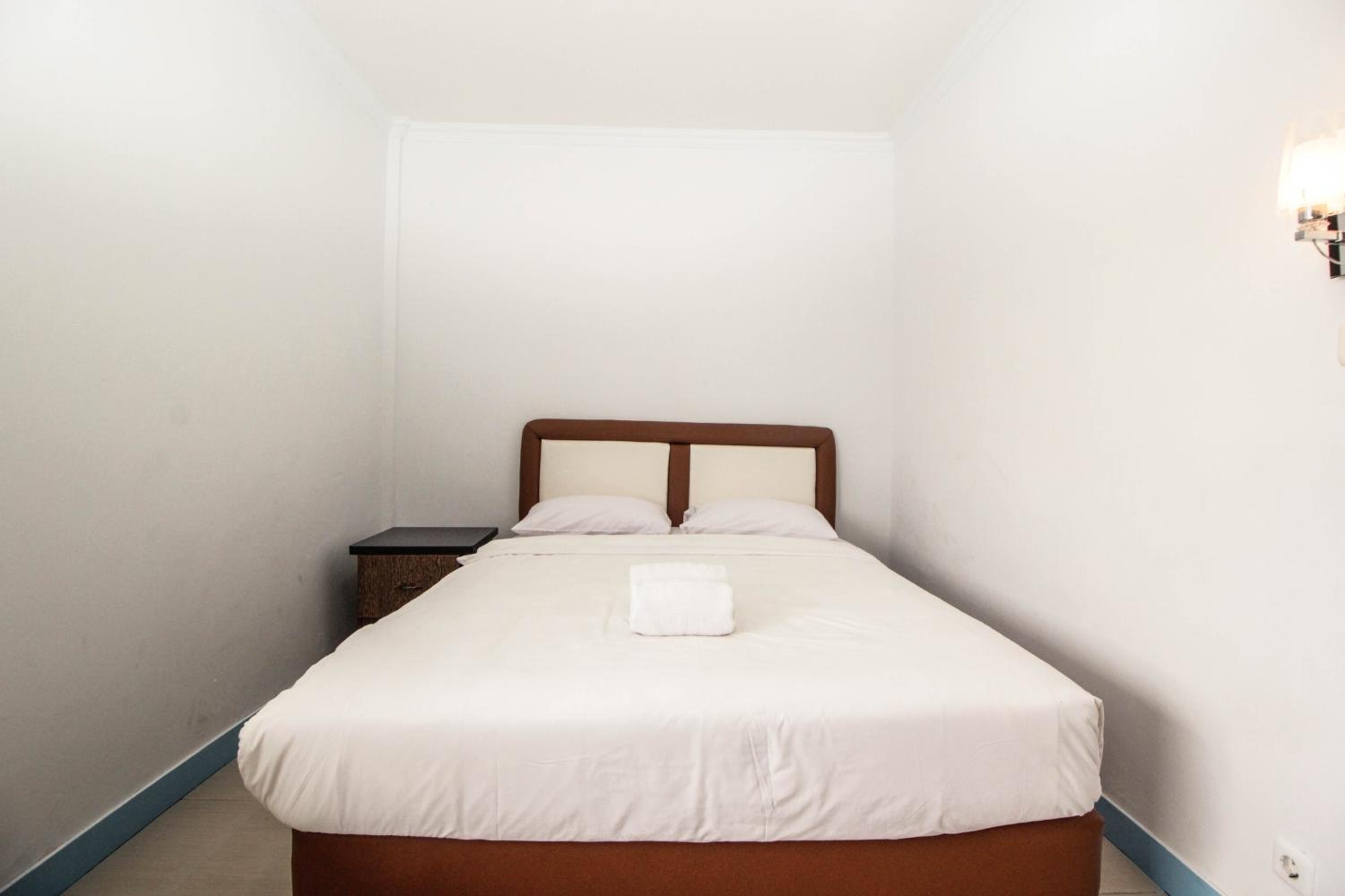 Deluxe Triple Room - Photo 7