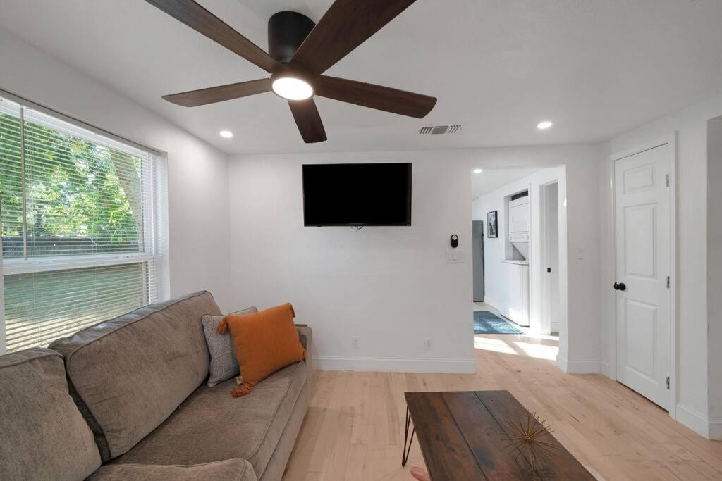 Two-Bedroom House photo 1