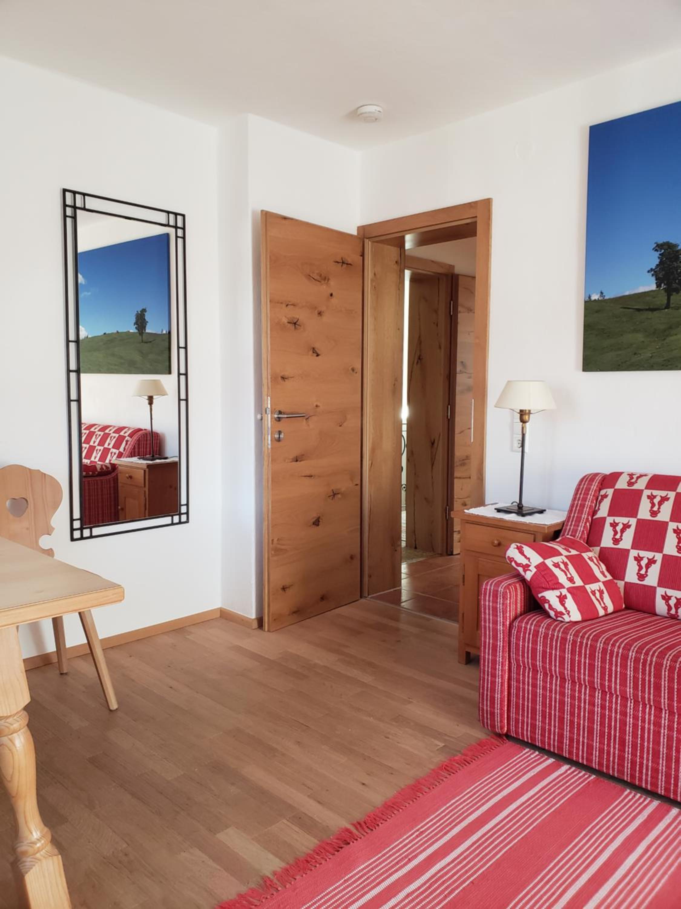 One-Bedroom Apartment with Balcony - Photo 6