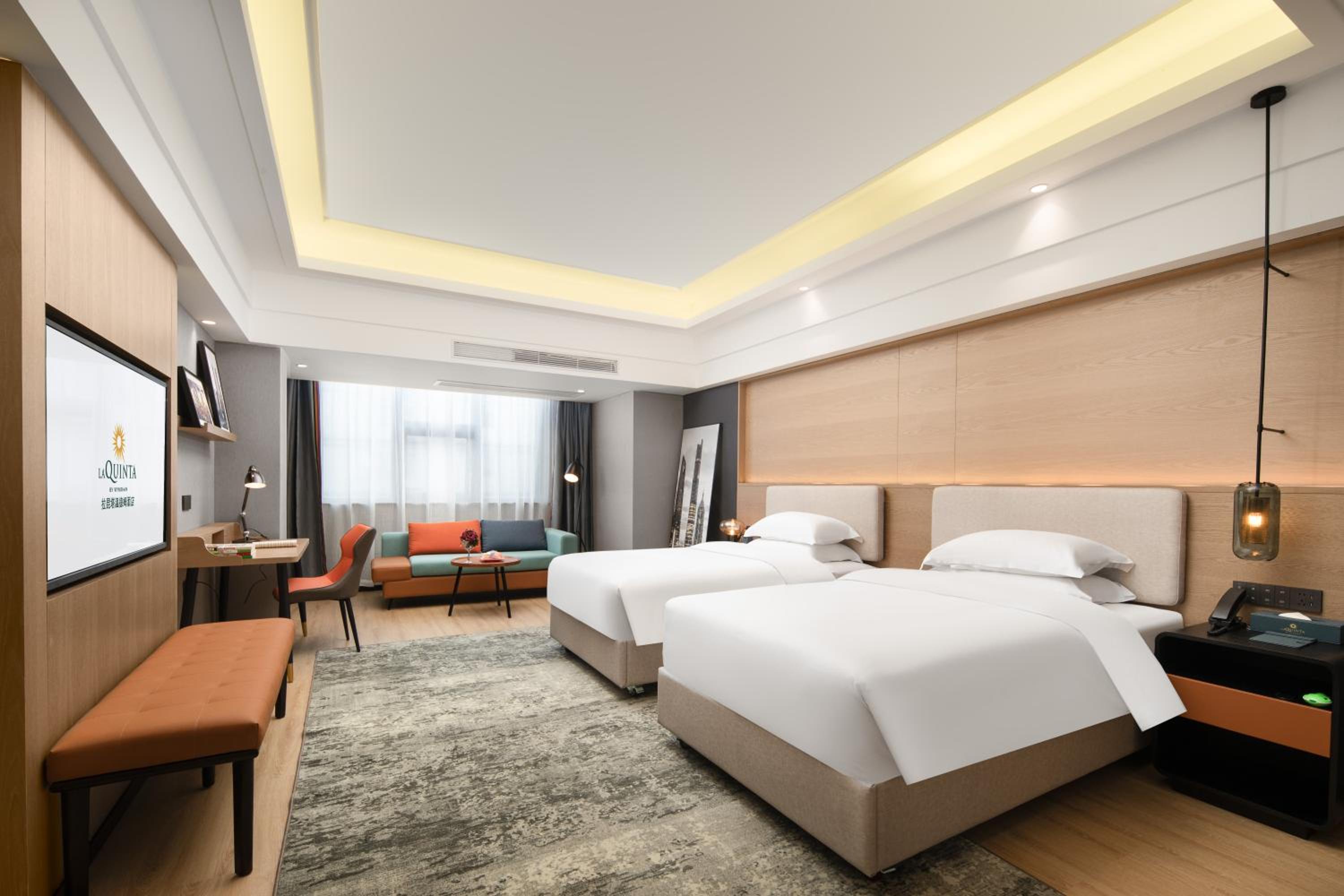 Premier Deluxe Room With Two Double Beds - Non-Smoking