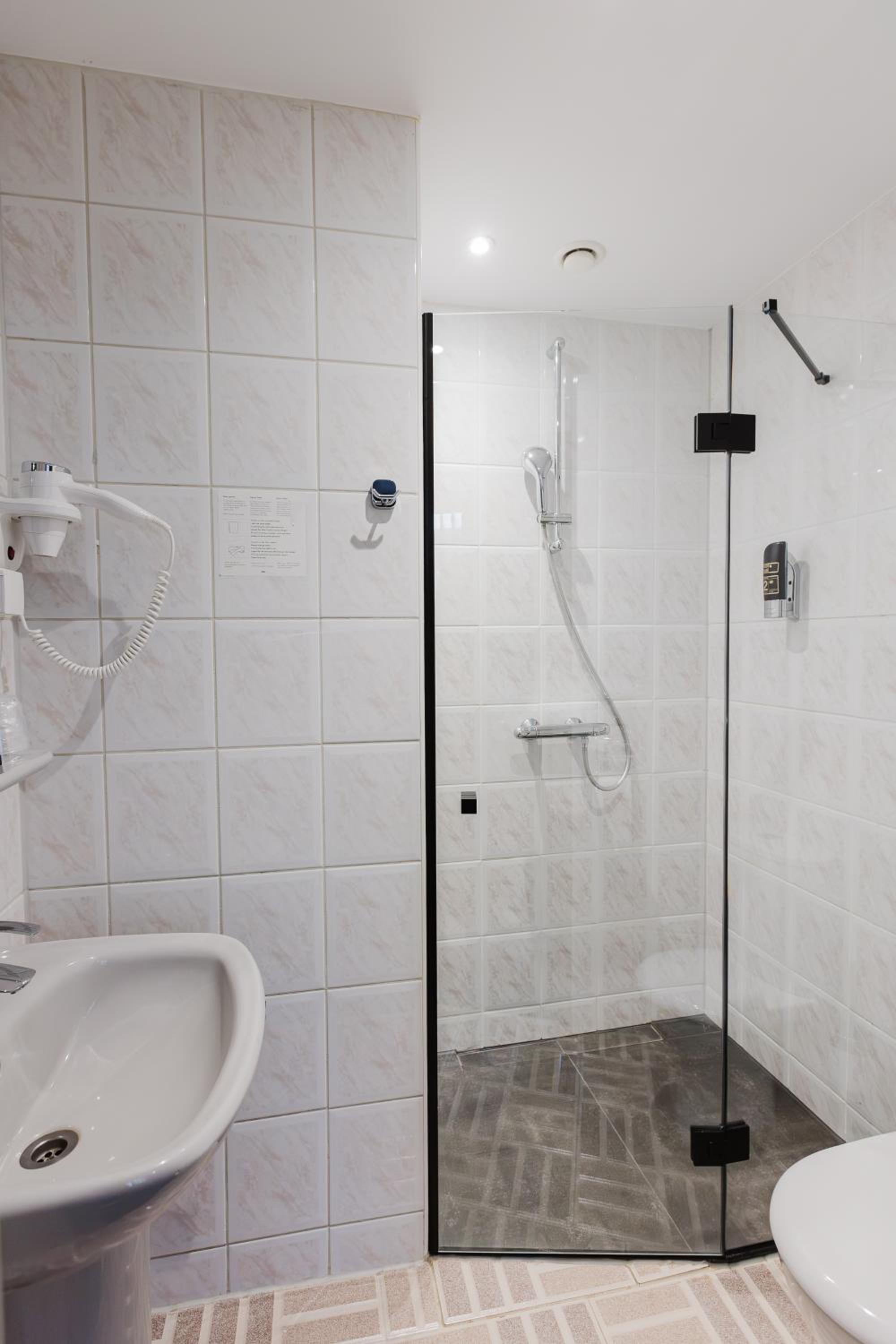 Classic Double Room - Photo 2