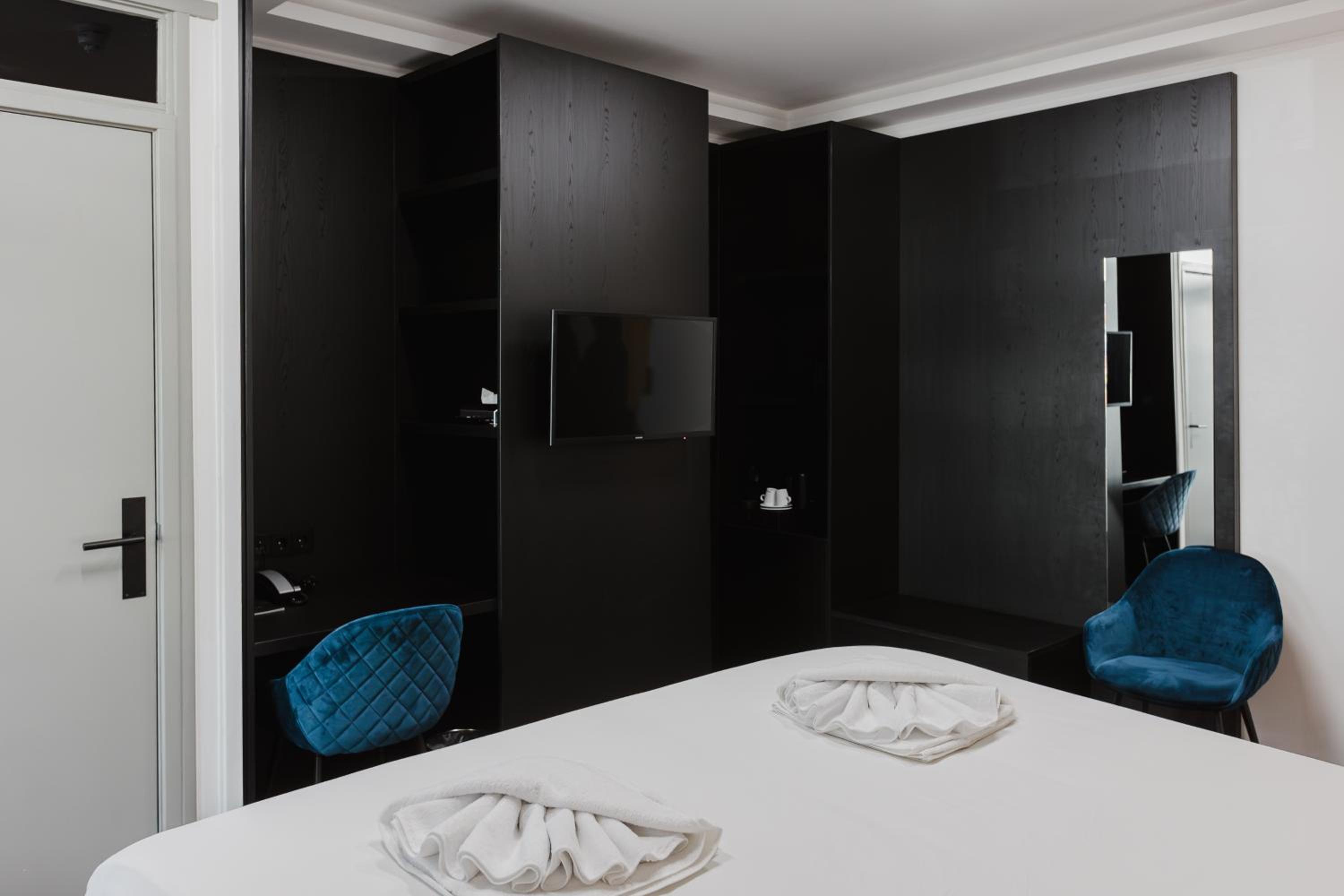 Deluxe Double Room - Photo 3