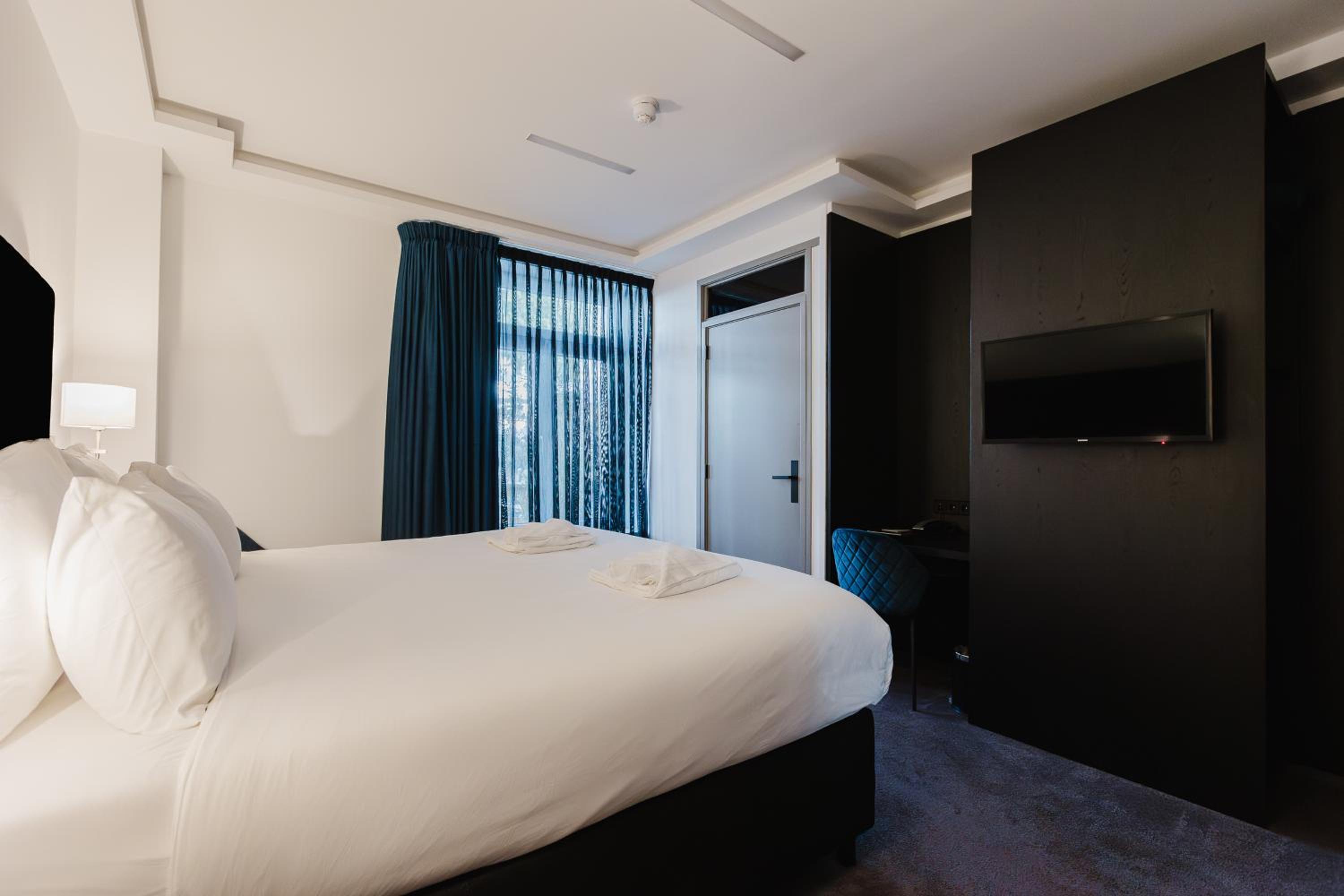 Deluxe Double Room - Photo 2