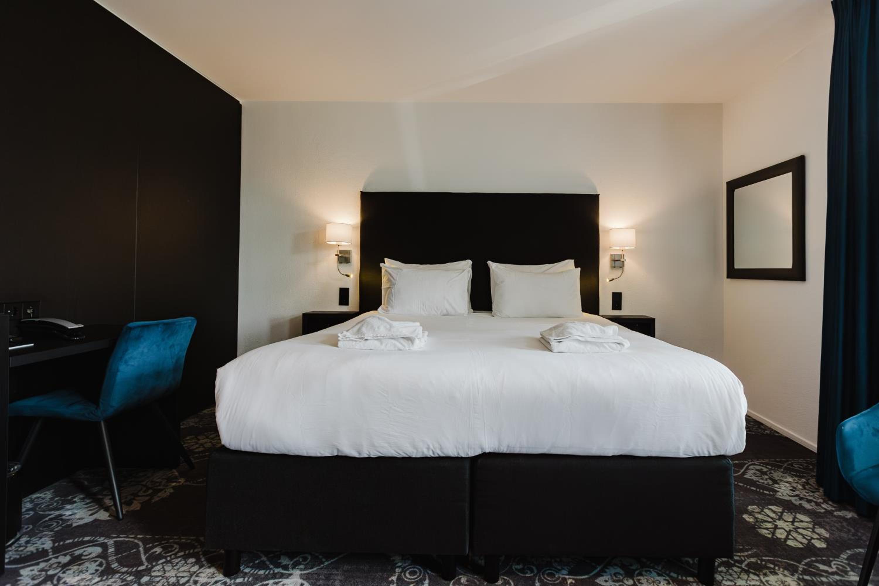 Deluxe Double Room - Photo 5