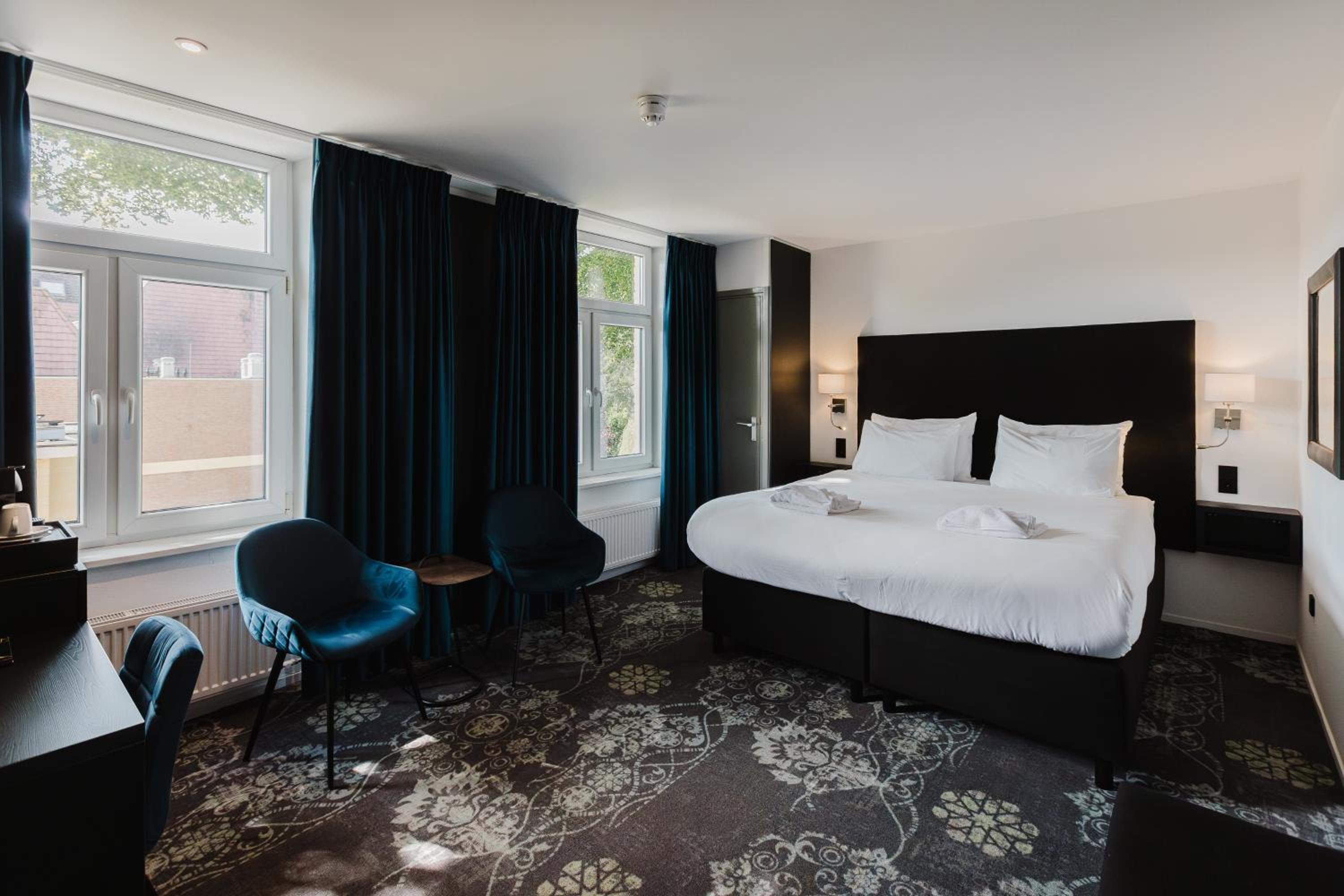 Deluxe Double Room - Photo 7