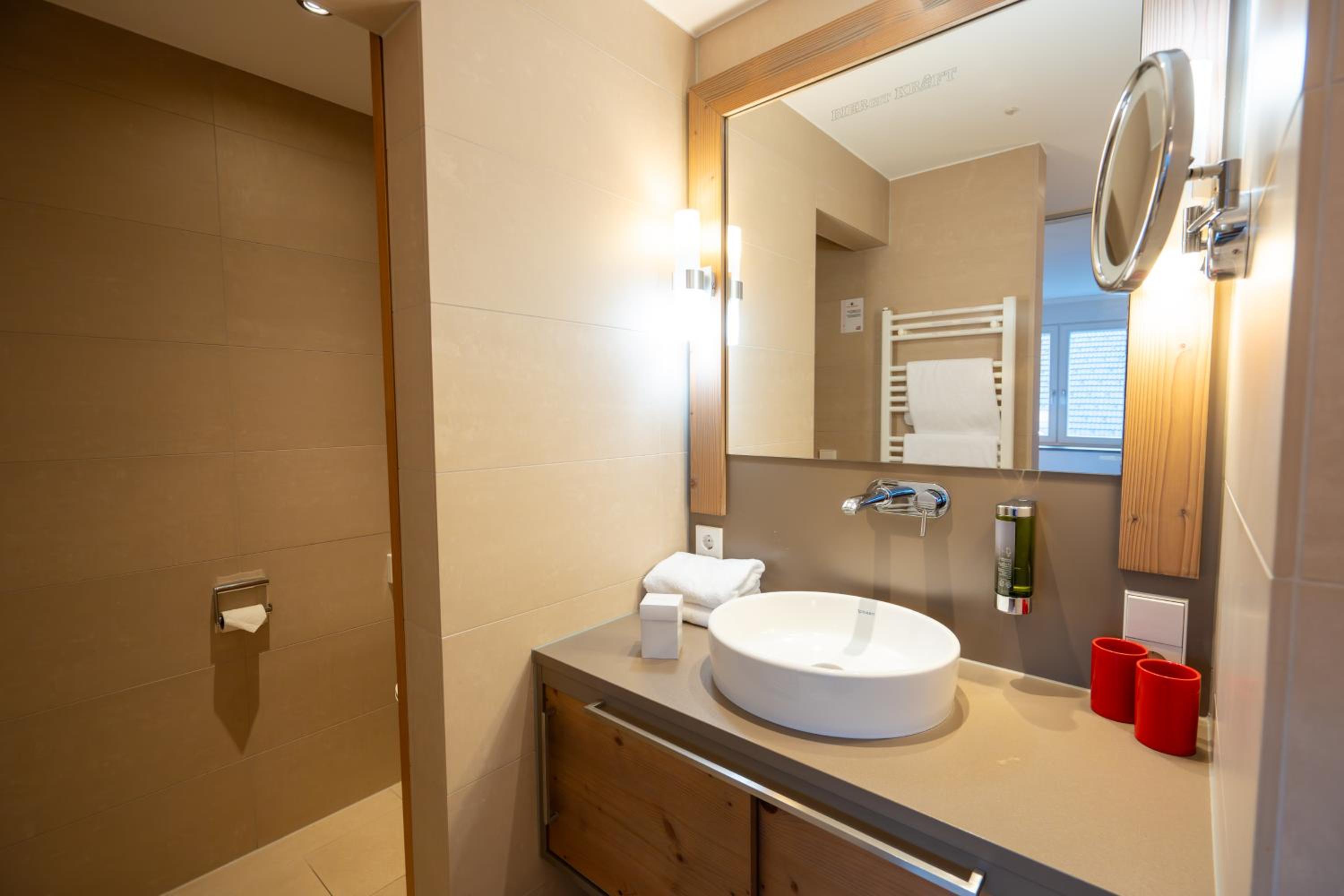 Deluxe Double Room photo 3