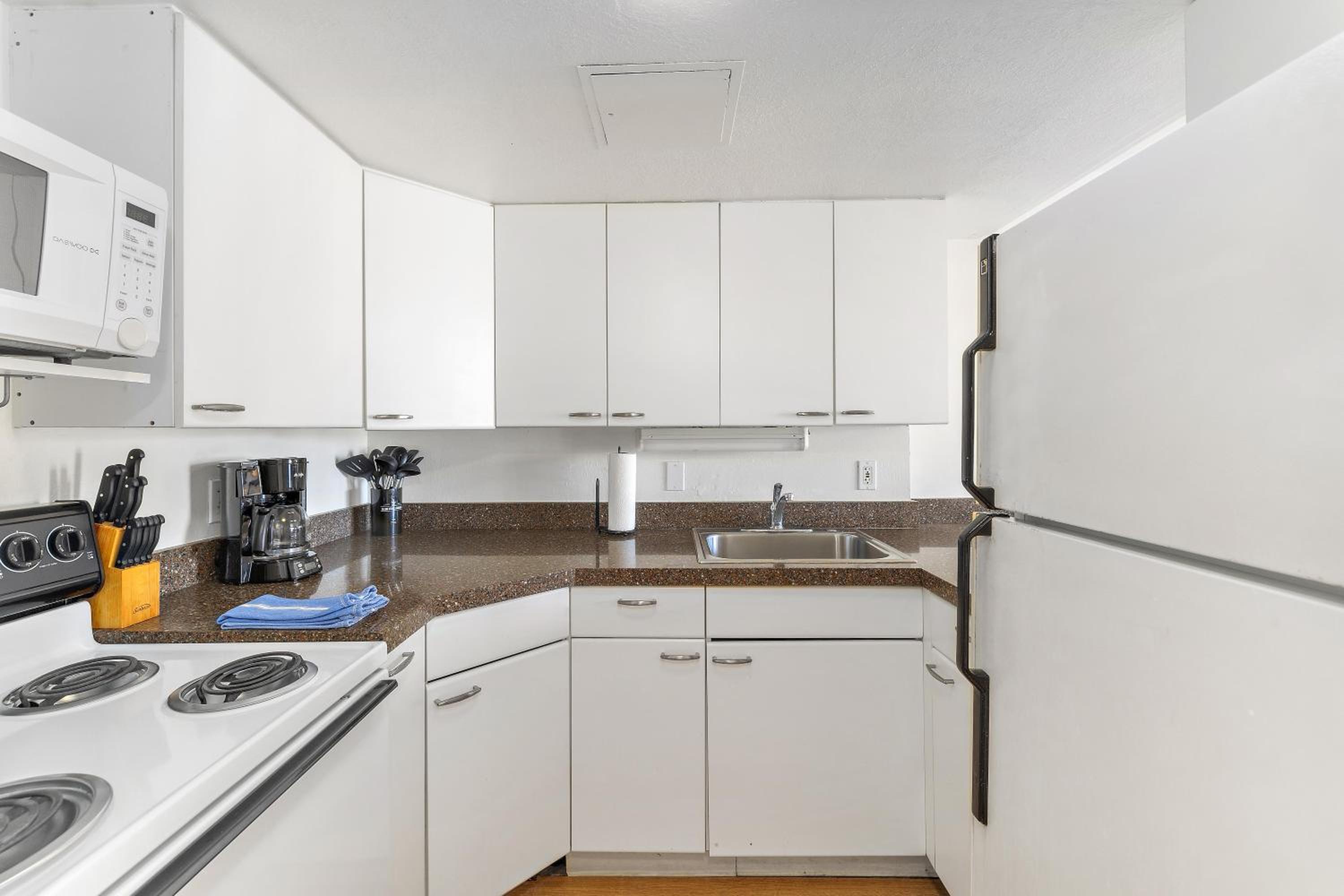 Ilikai 1801: Vacation Home photo