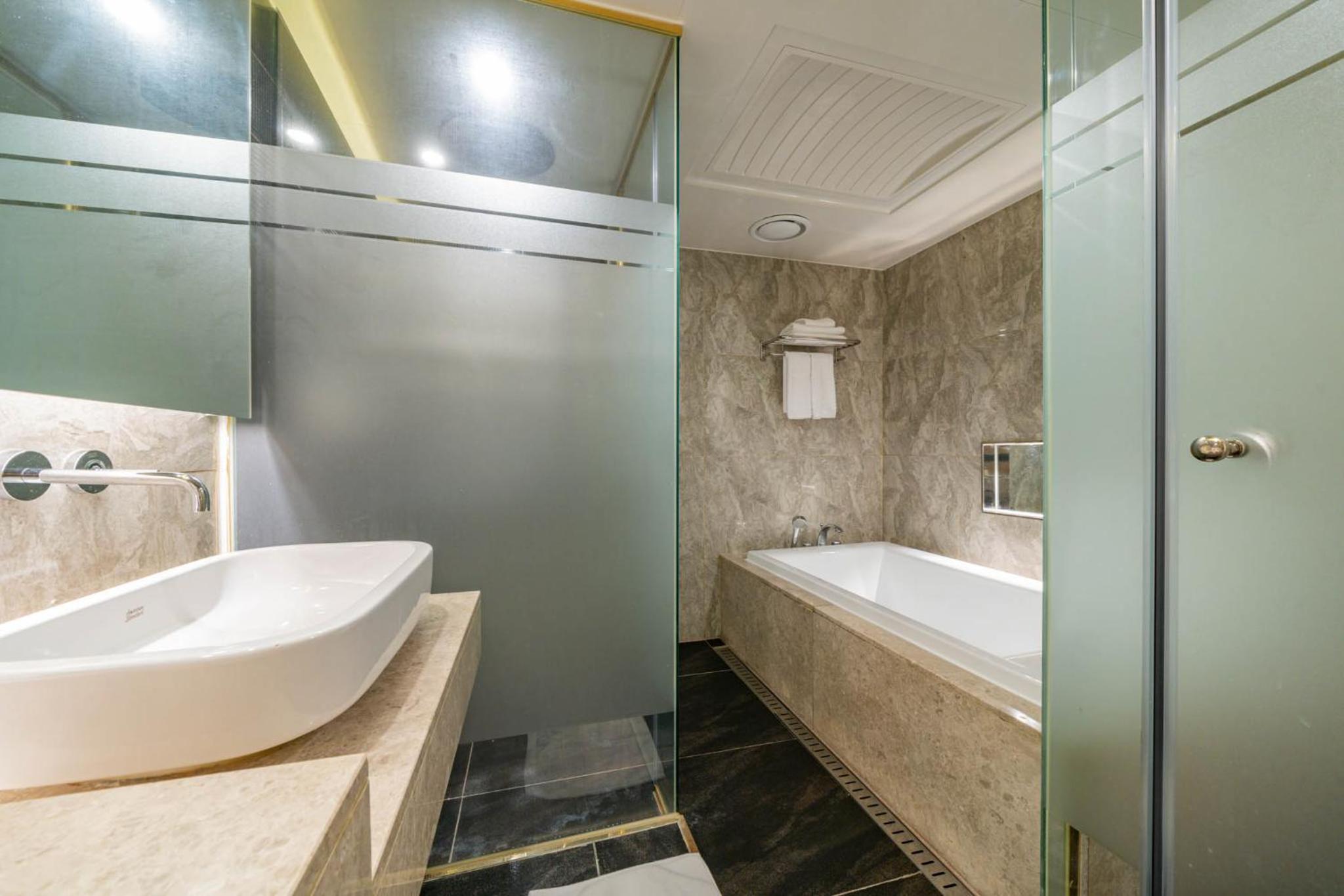 Junior Suite - Photo 2