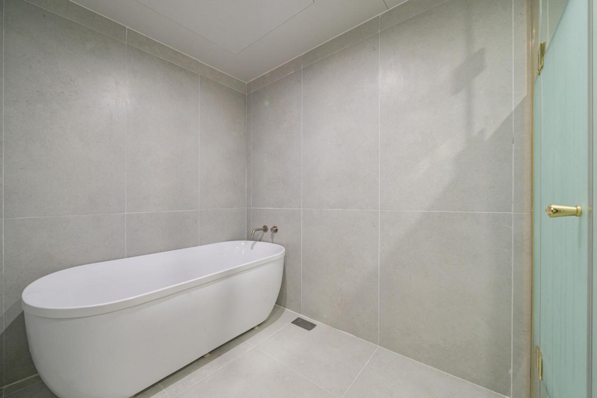 Junior Suite - Photo 12